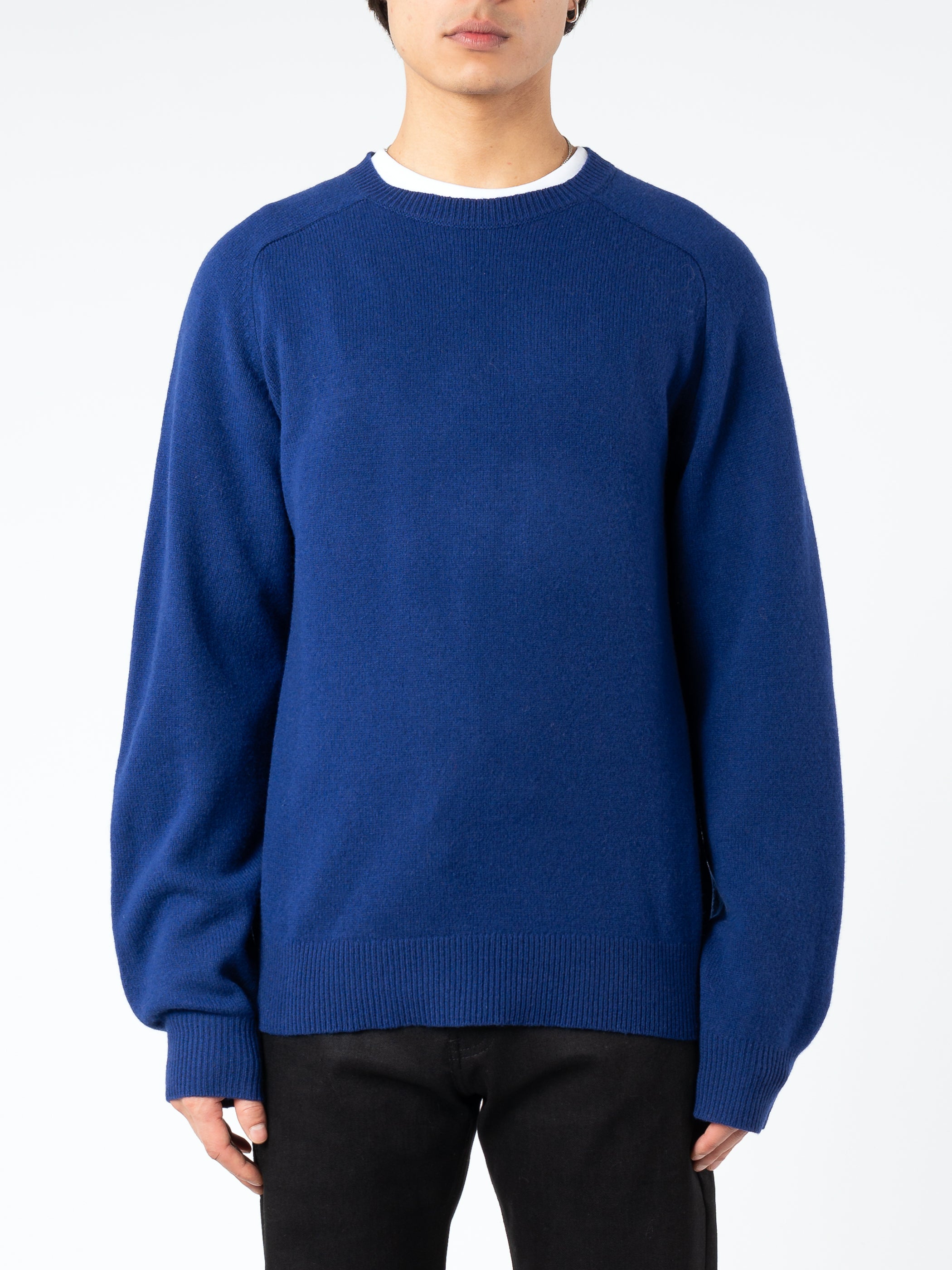 BEAMS PLUS - 9g Crew Knit in Navy – gravitypope