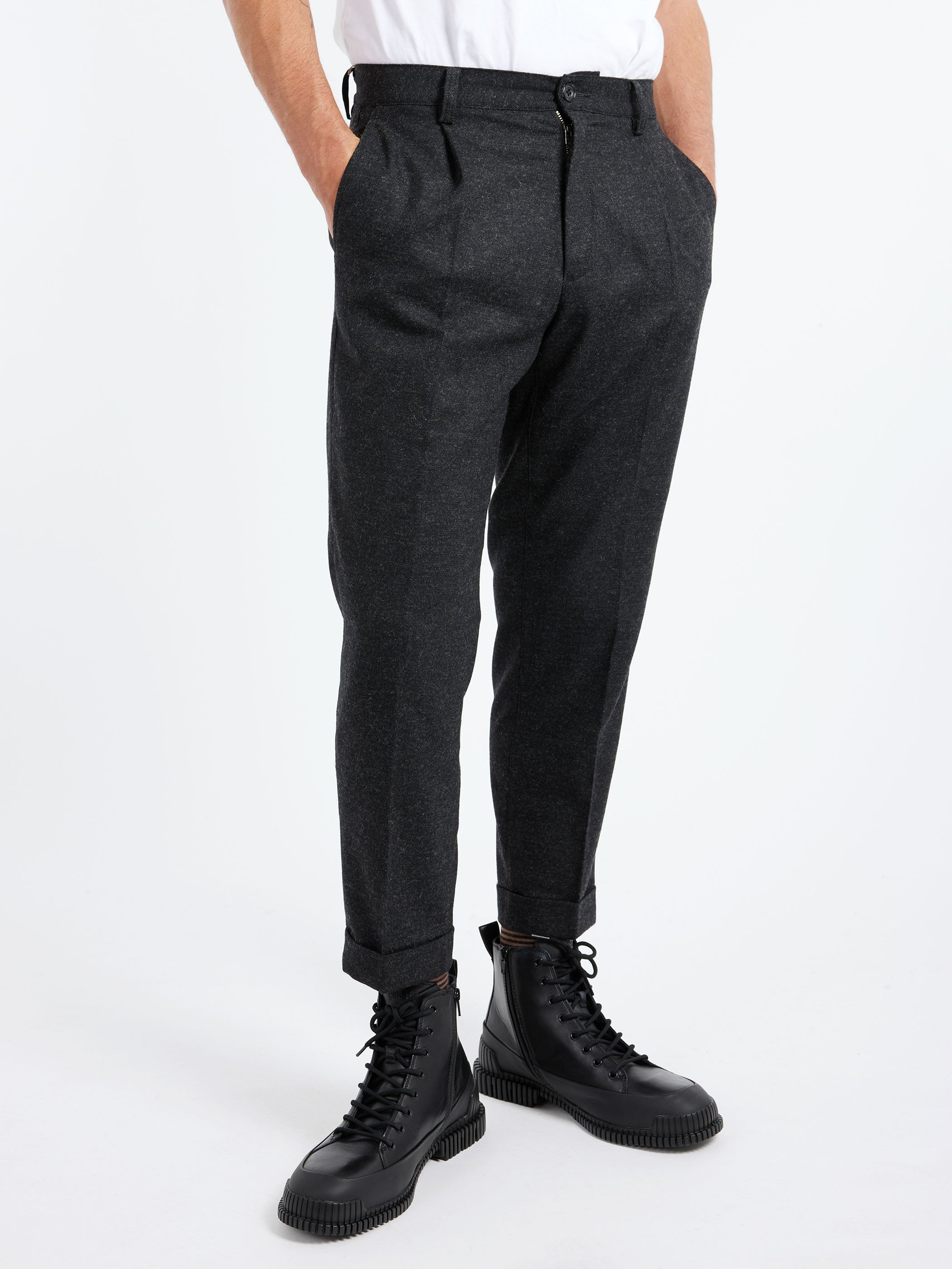 1 Pleat Trousers