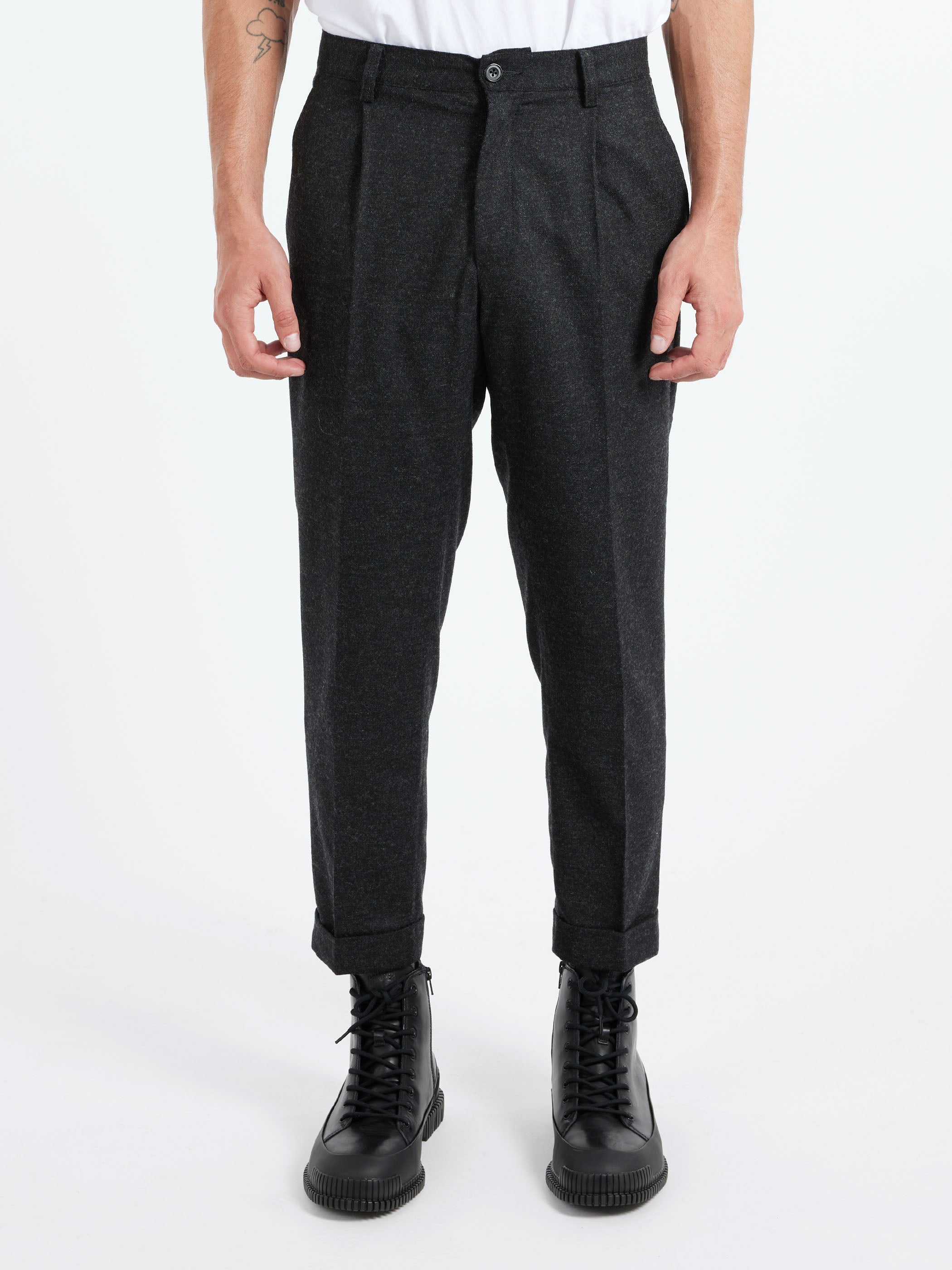 1 Pleat Trousers