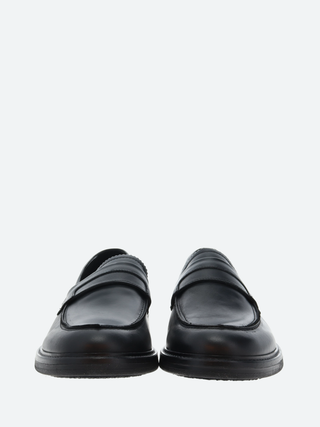 Shoe The Bear Stanley Loafer L