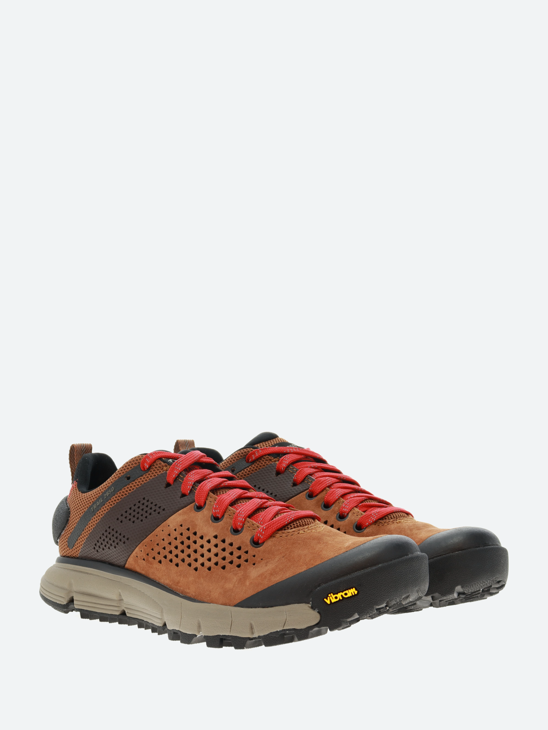 Danner Mountain Light in Cascade Clovis gravitypope
