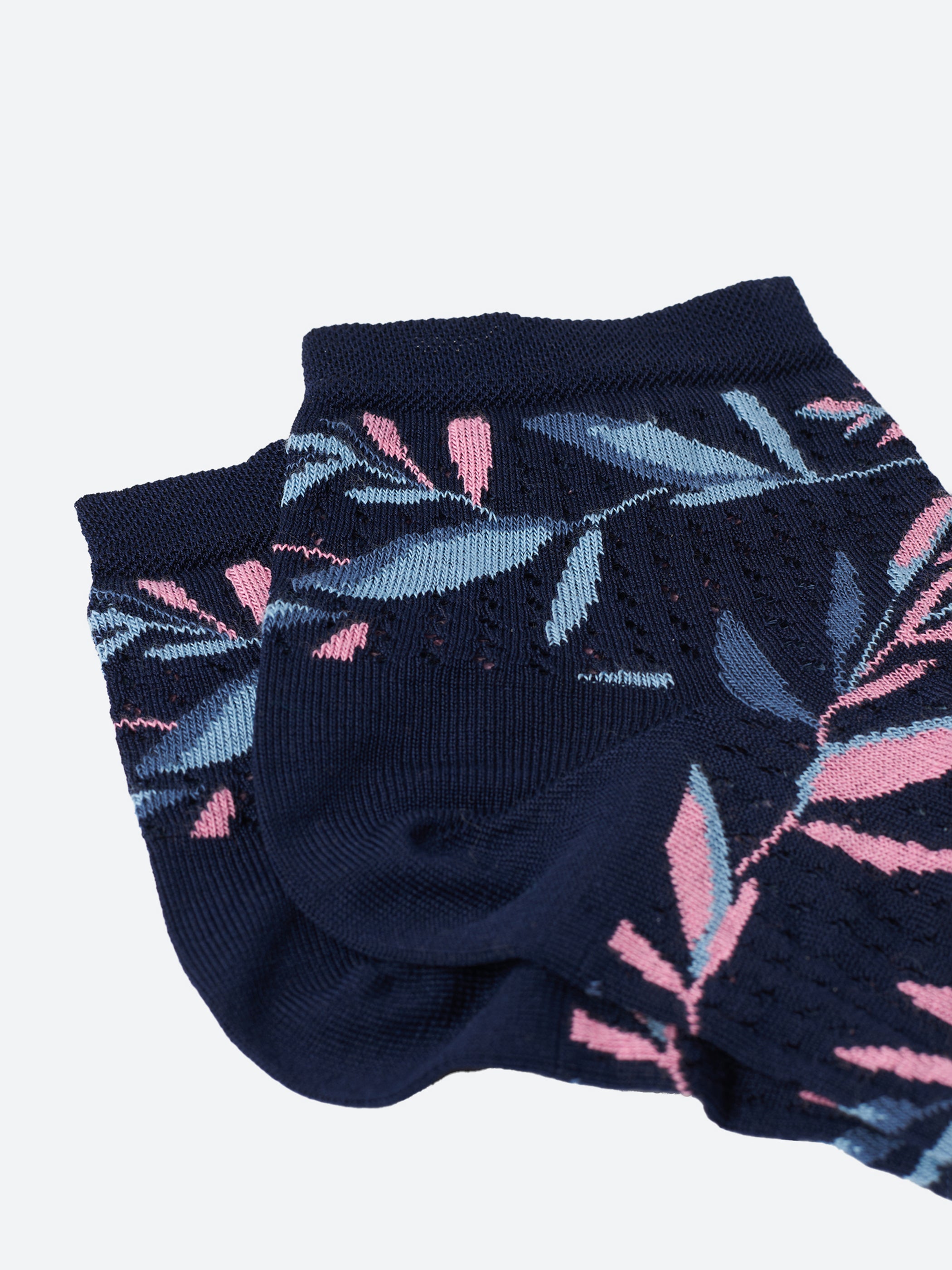 Short Openwork Leaves Lisle Socks