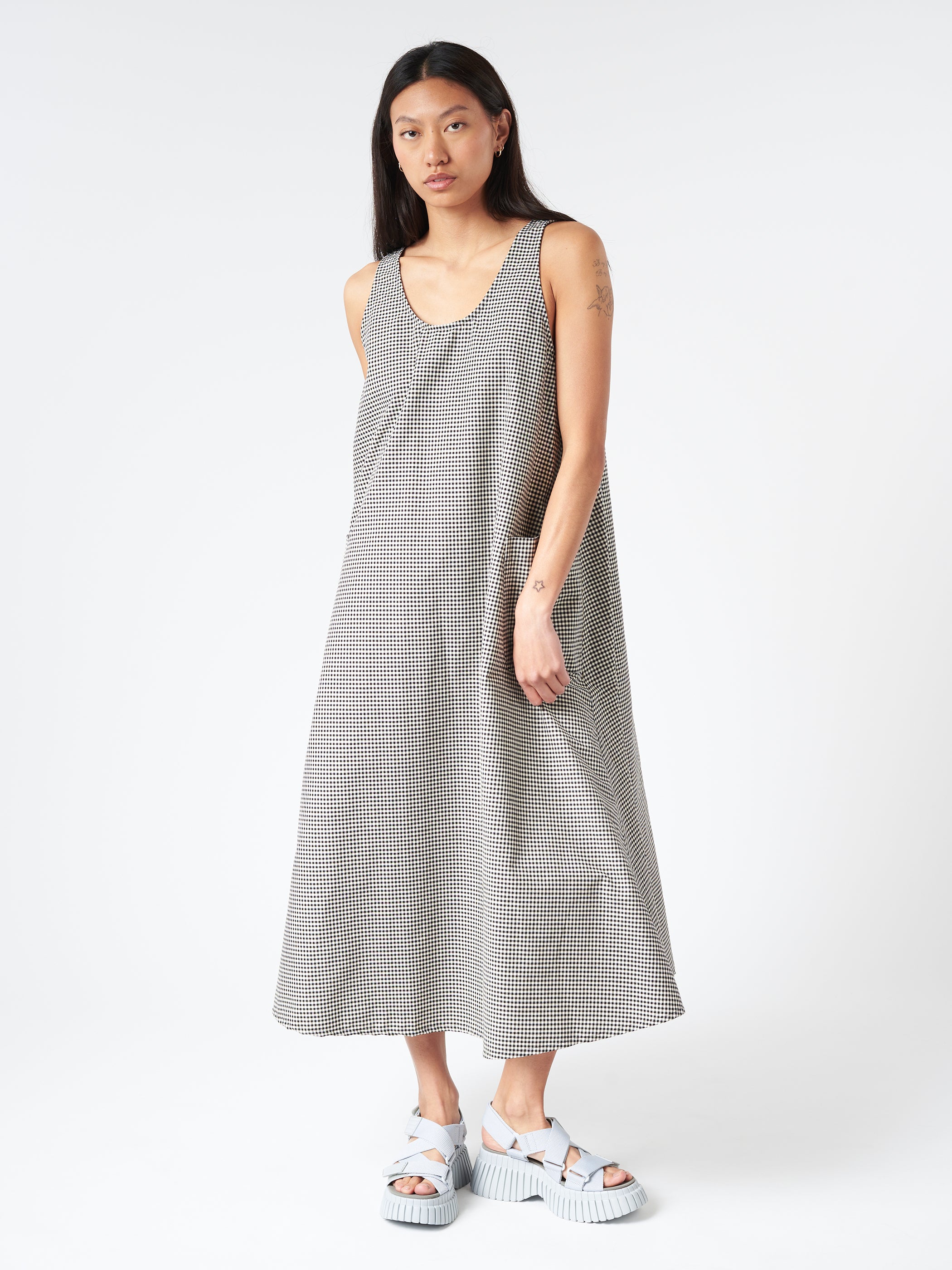 Mia Sleeveless Dress