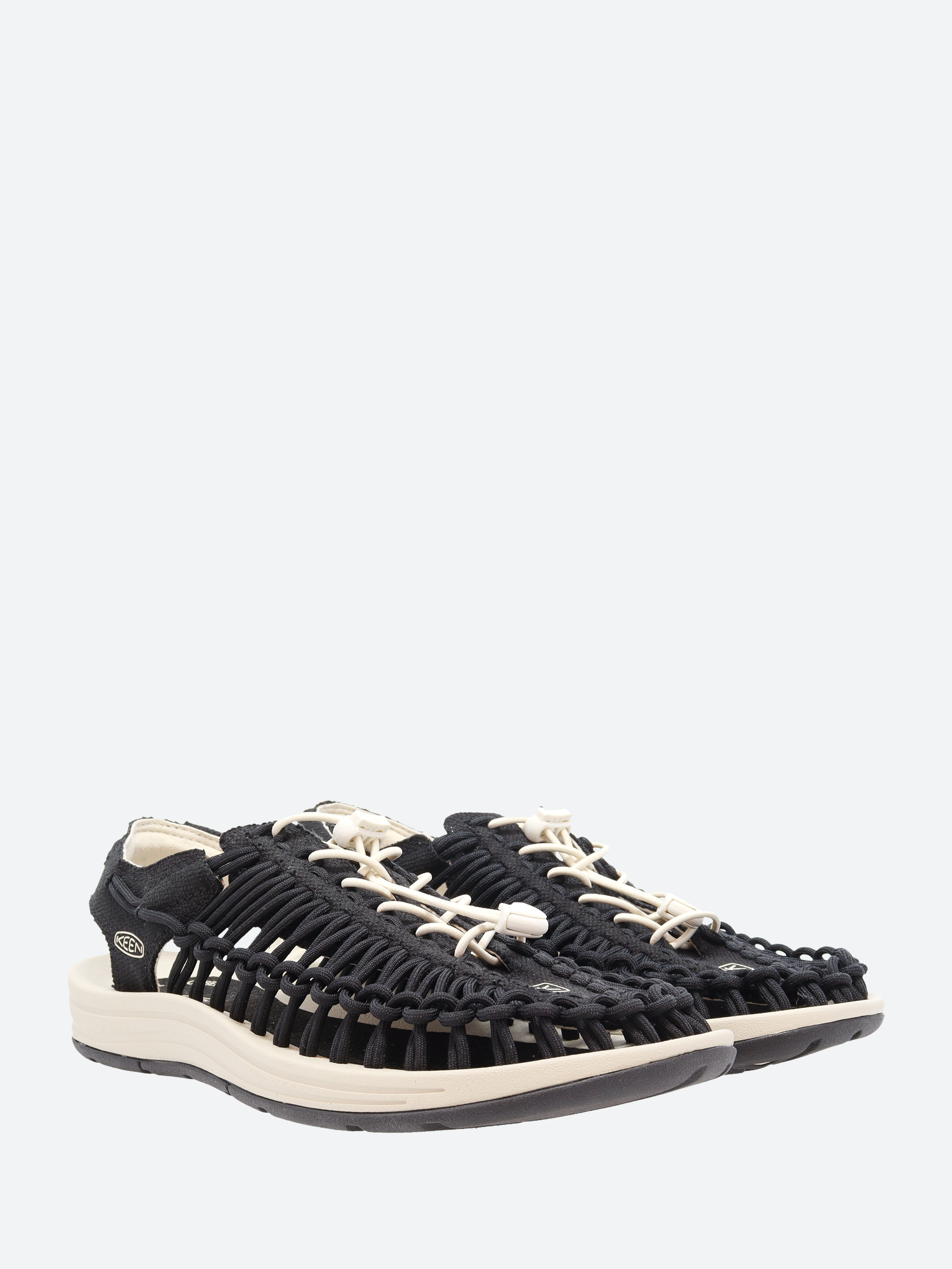 M Uneek Canvas