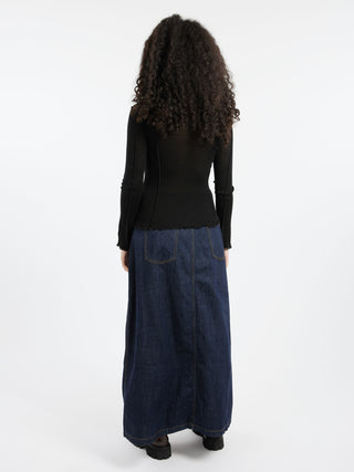 Baserange Omato Turtleneck