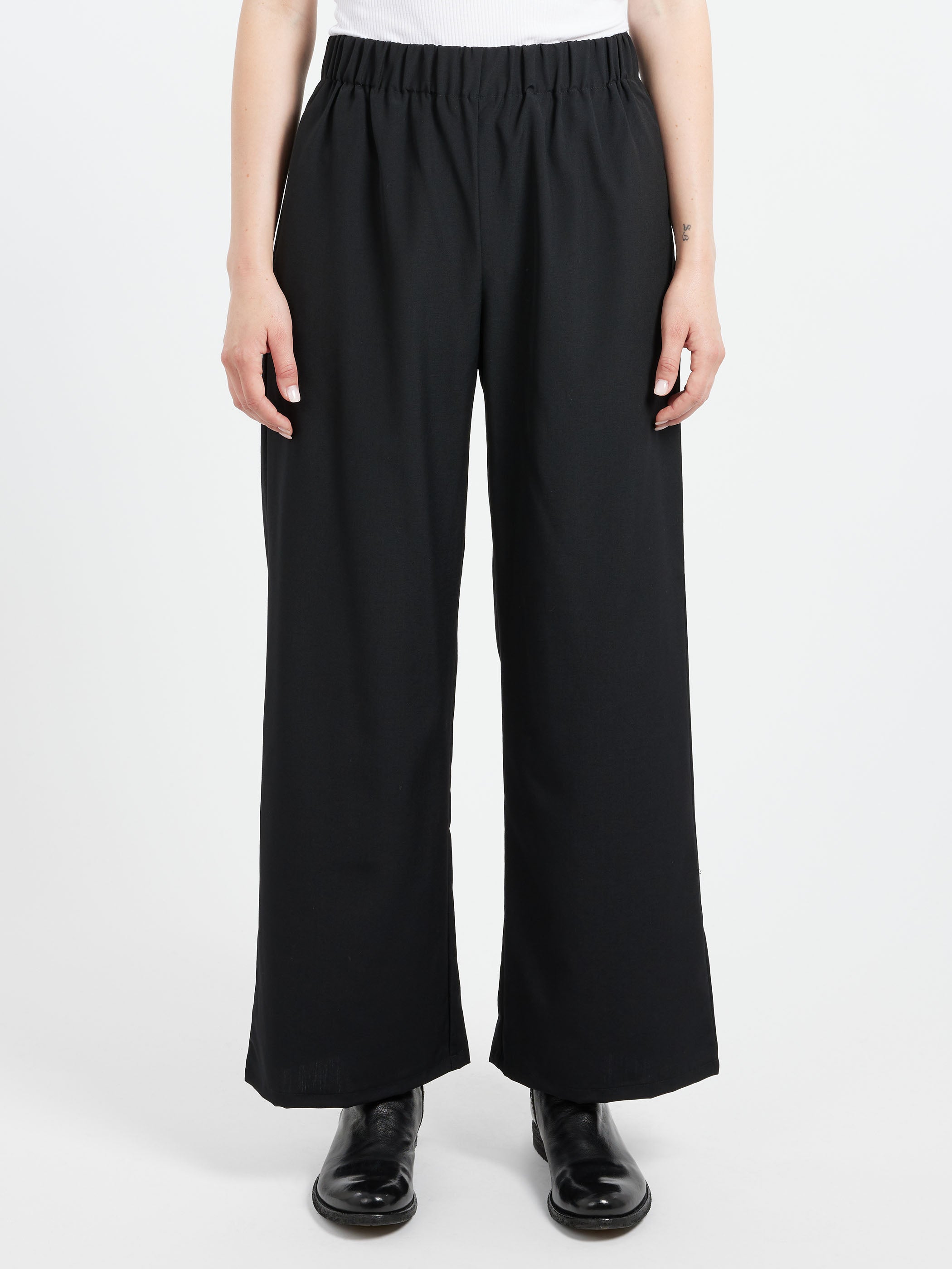 P1798 Trousers