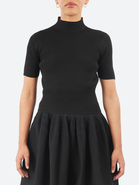 PORTRAIT SHORT SLEEVE TOP