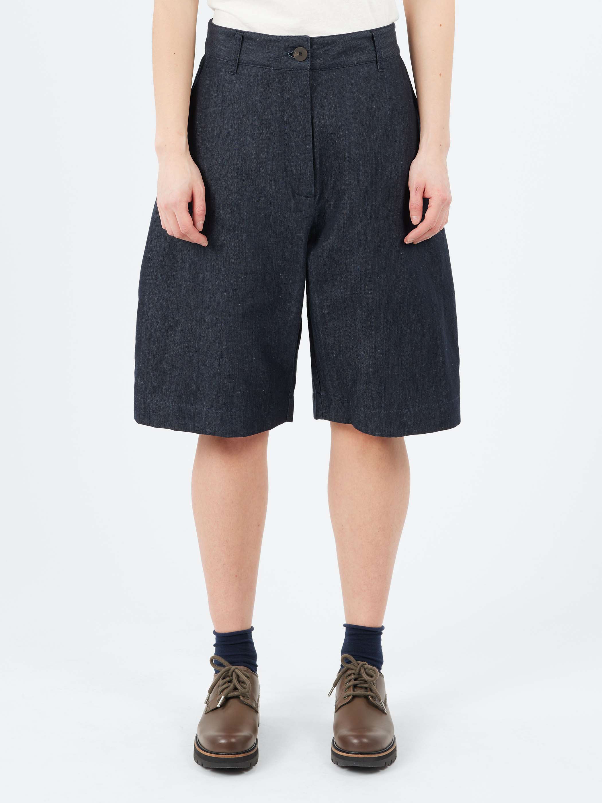 Luna Short