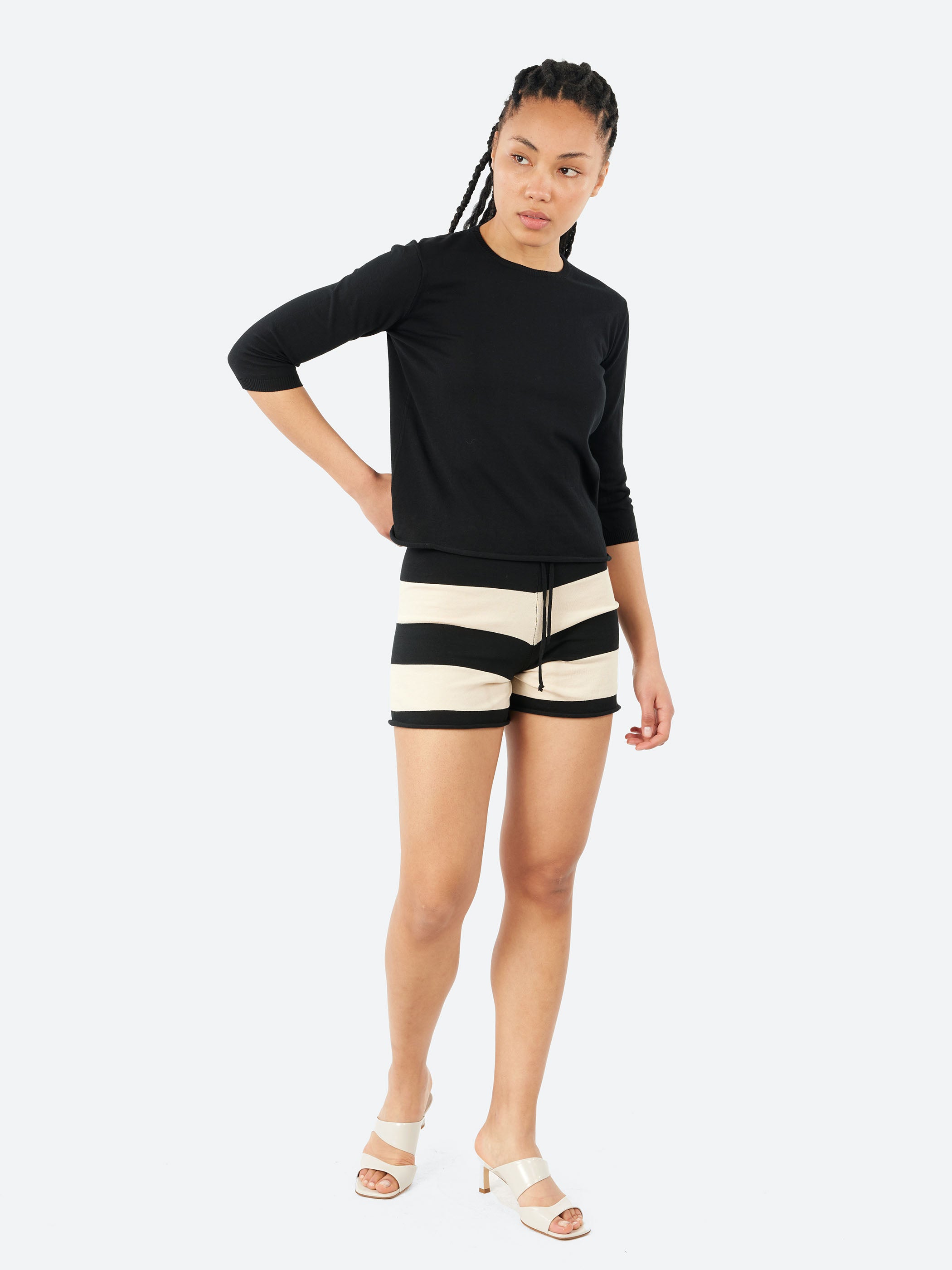 2512 Round Neck Pullover