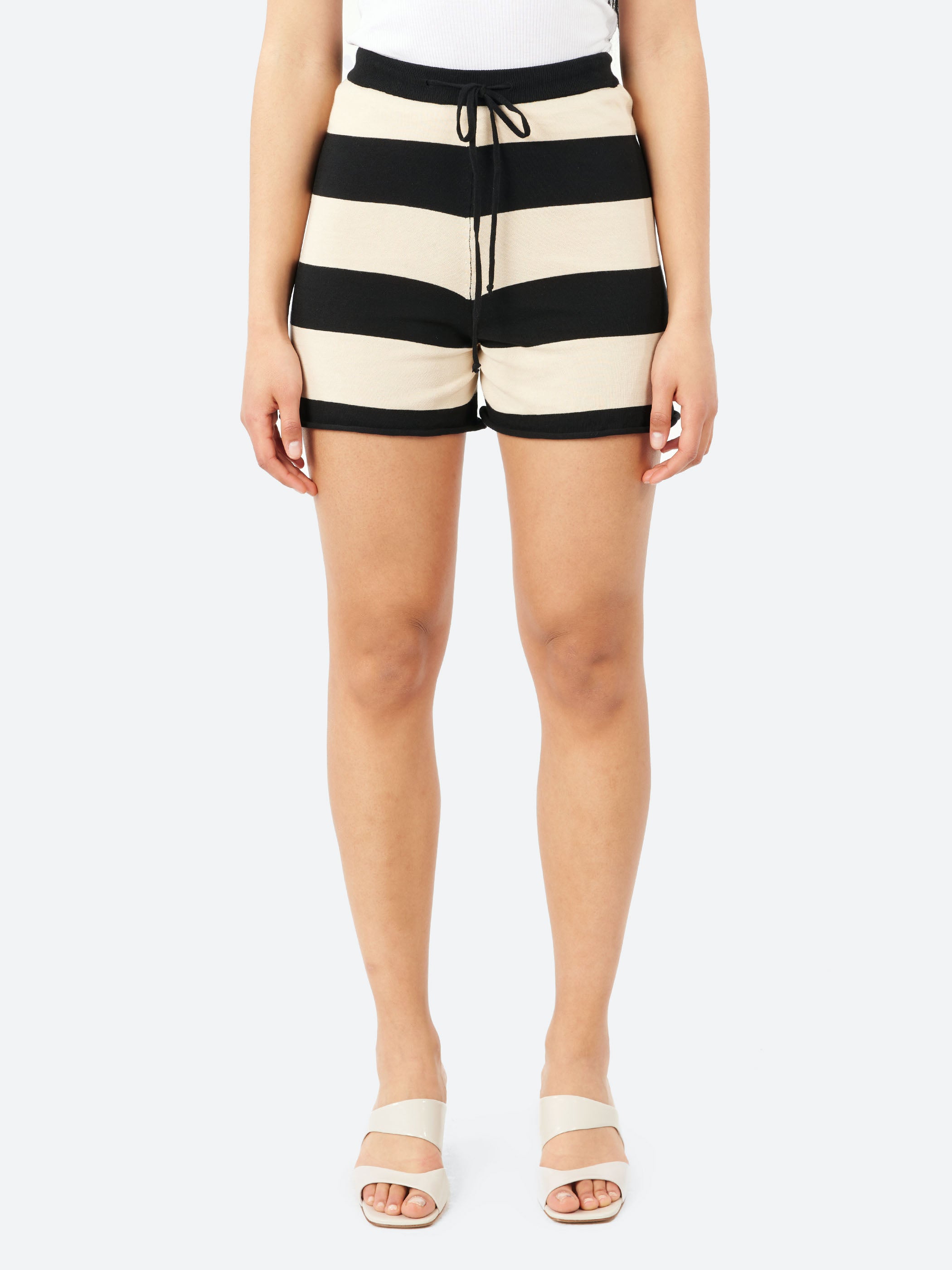 2521 Shorts
