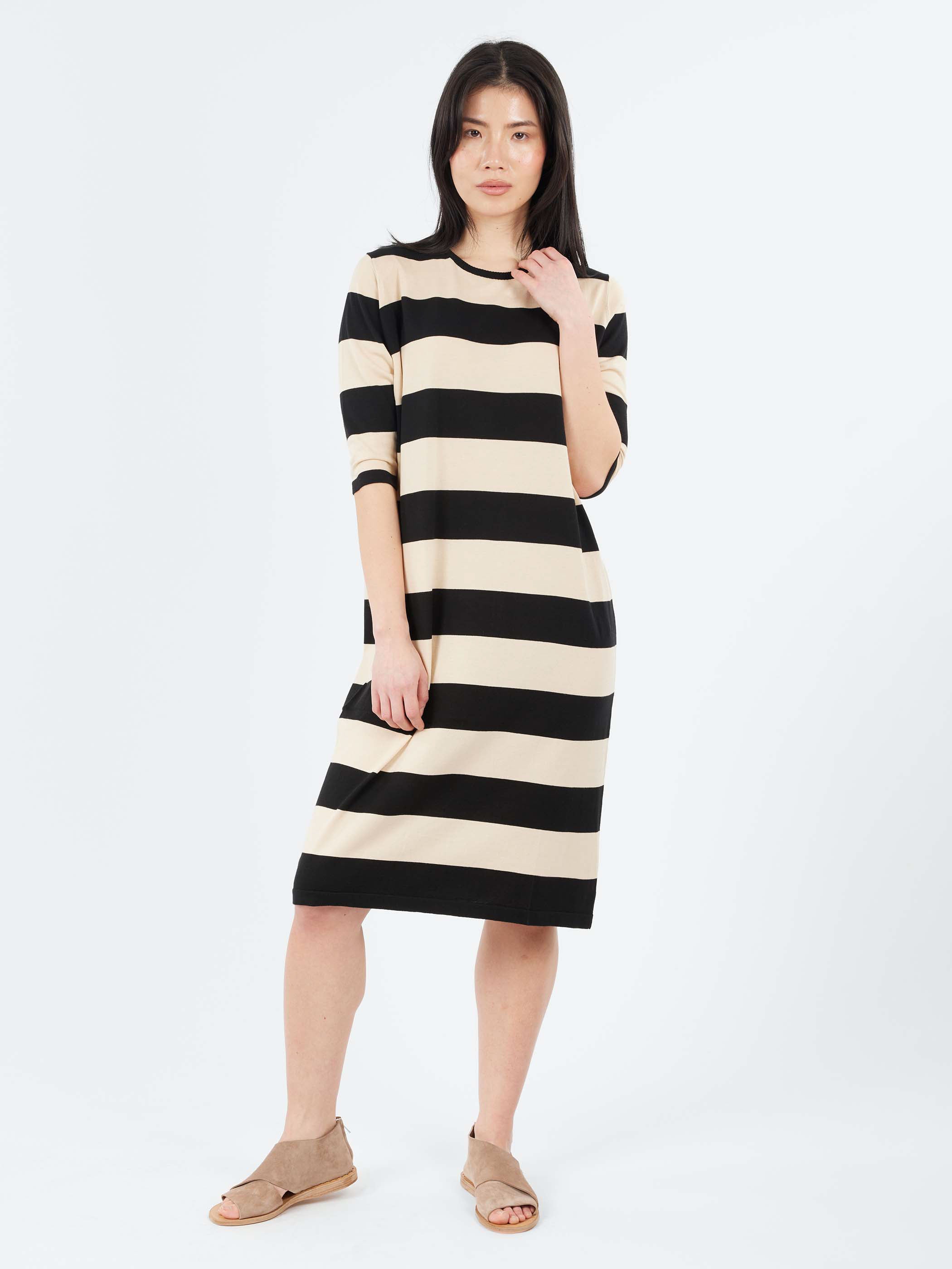 2522 Dress
