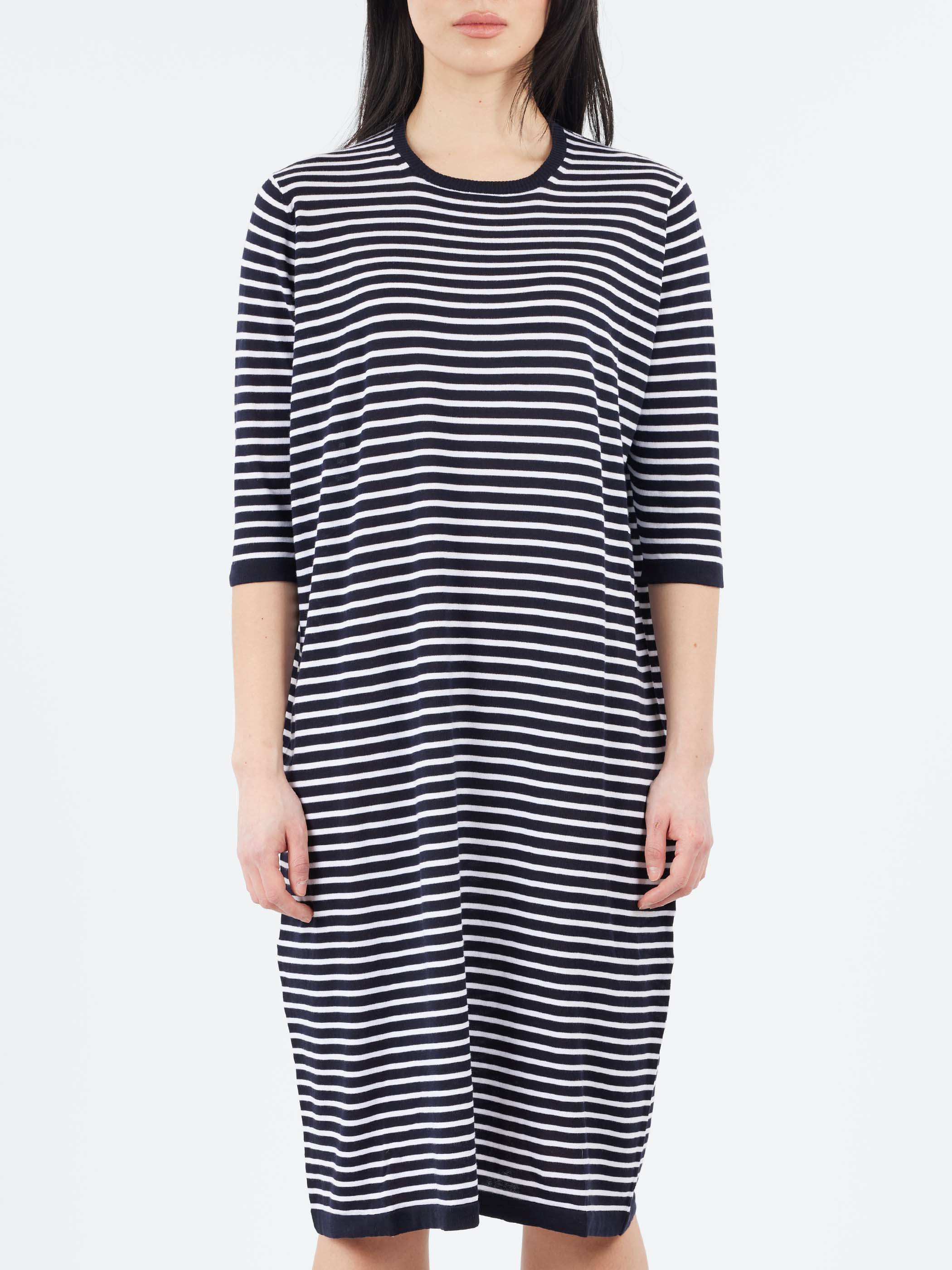 2529 Dress