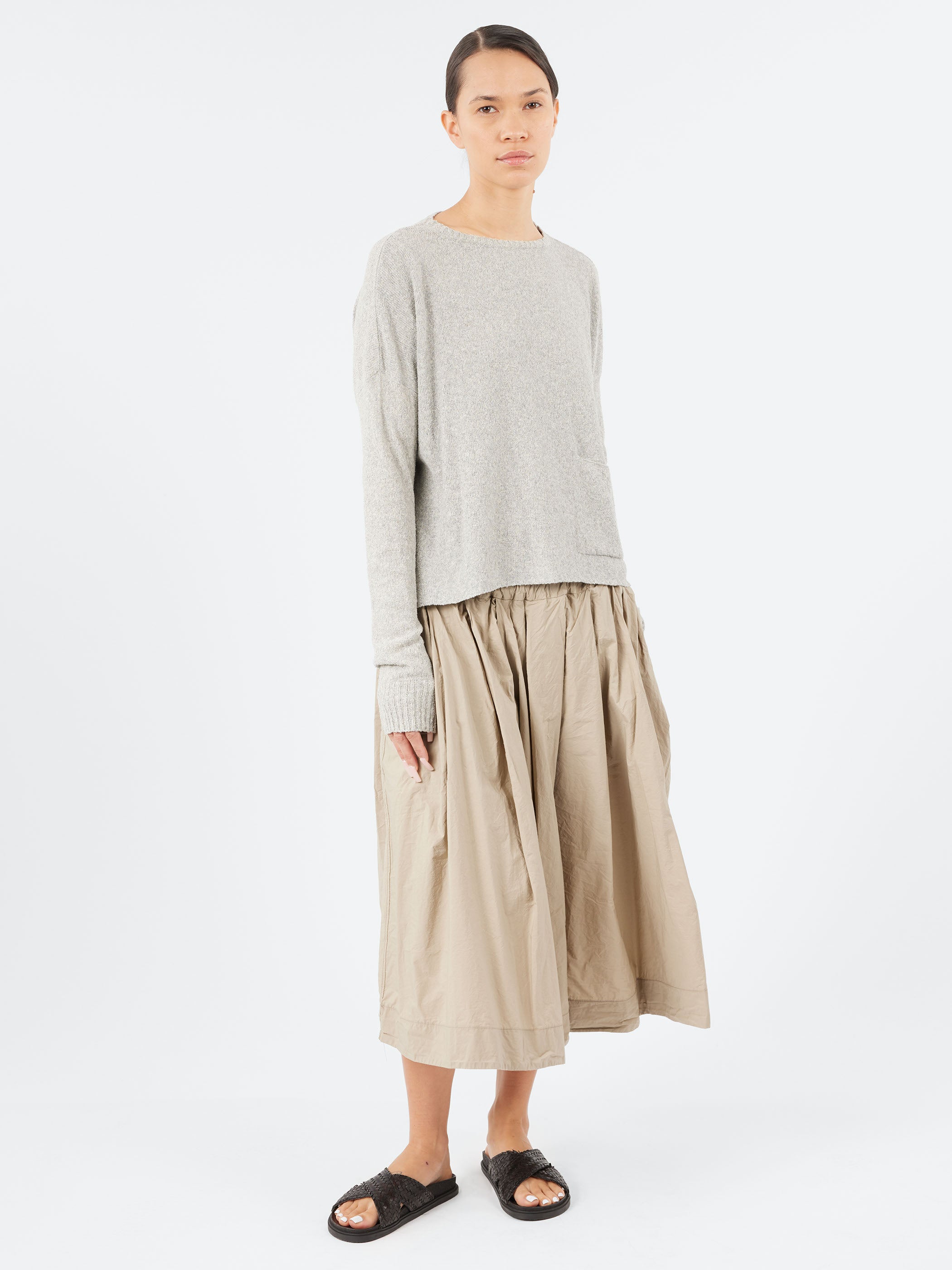 YPK003 Crewneck with Pocket