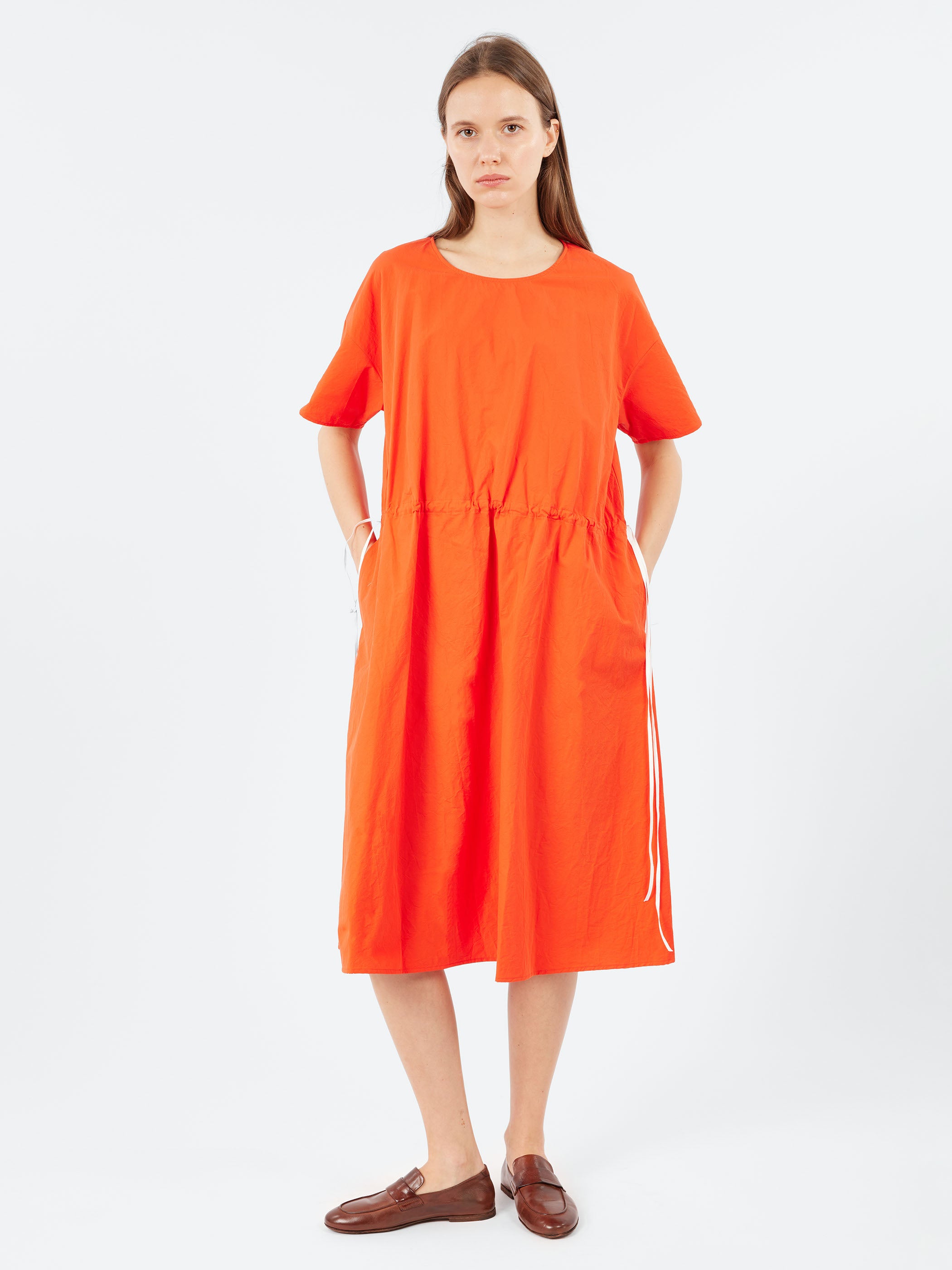 P1935 Dress