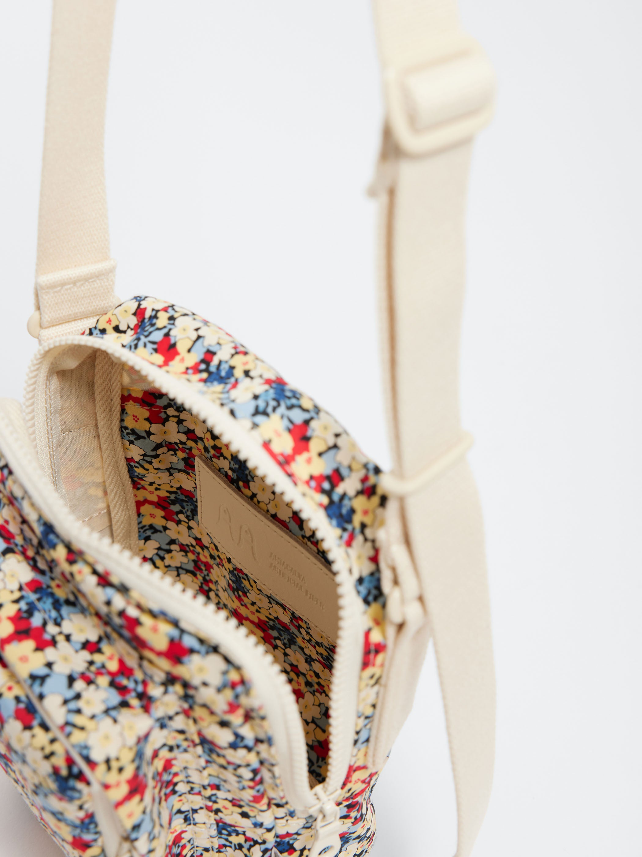 Liberty Pochette