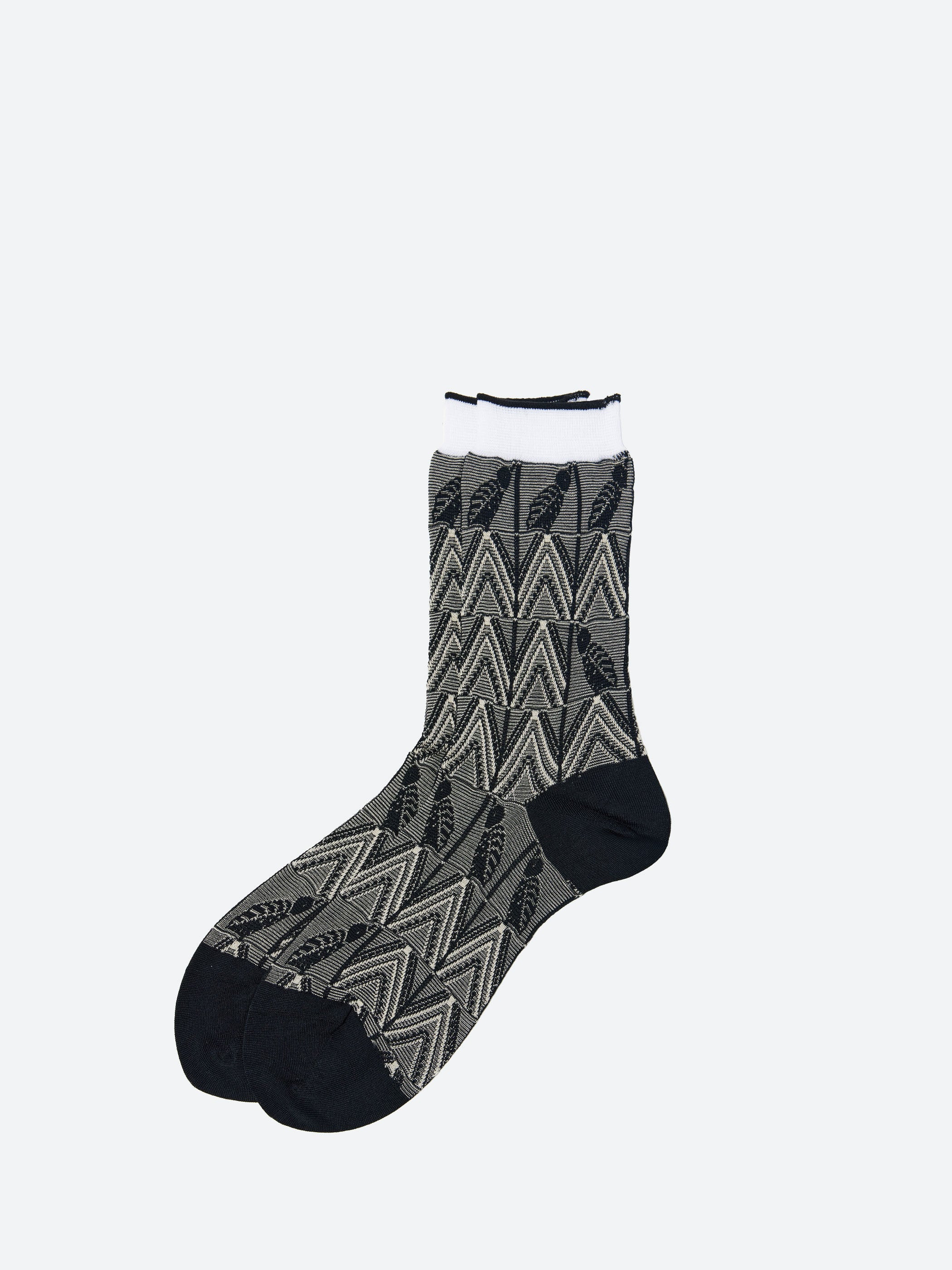 Leaf Bird Socks