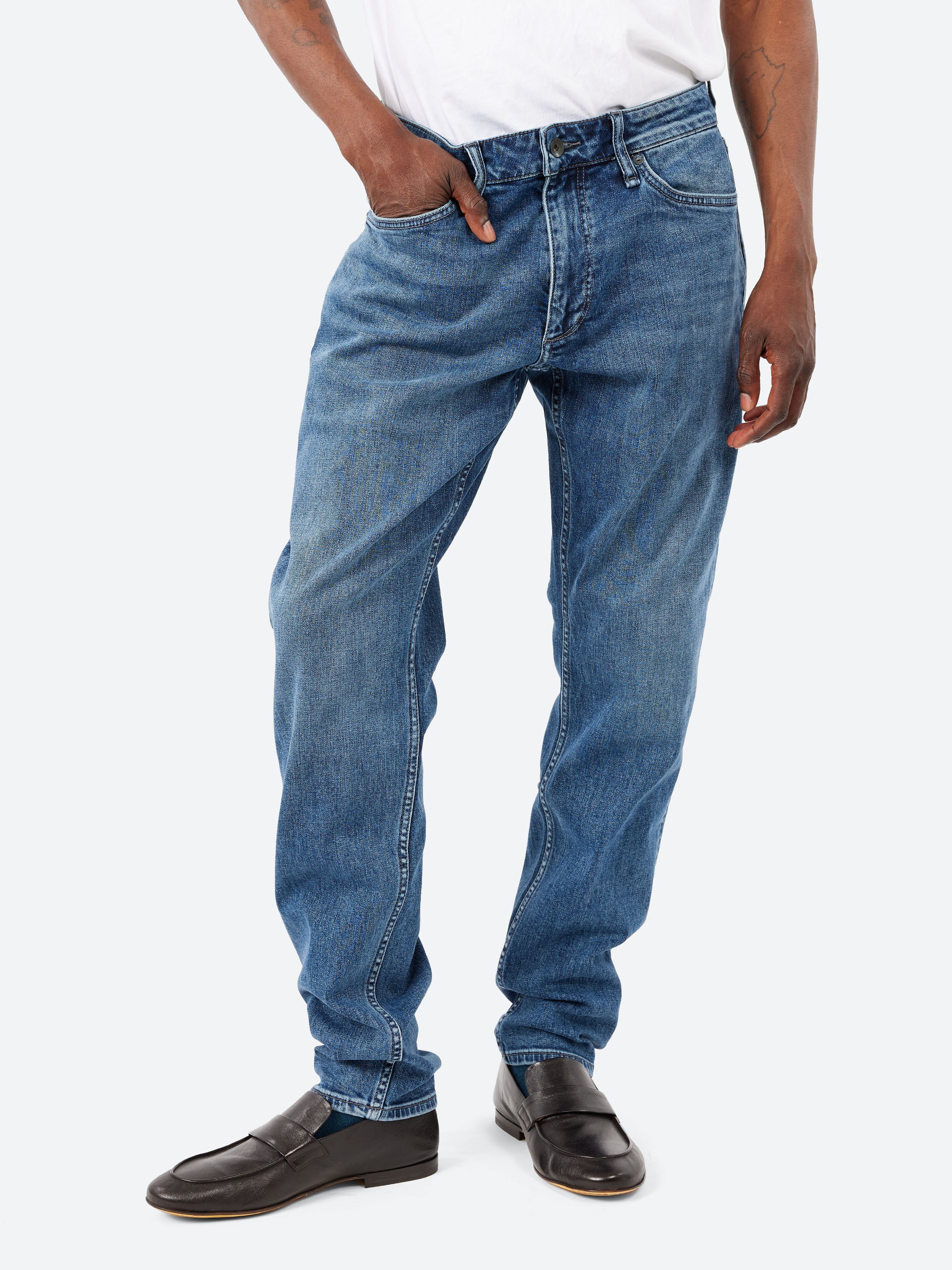 Fit 3 Authentic Stretch