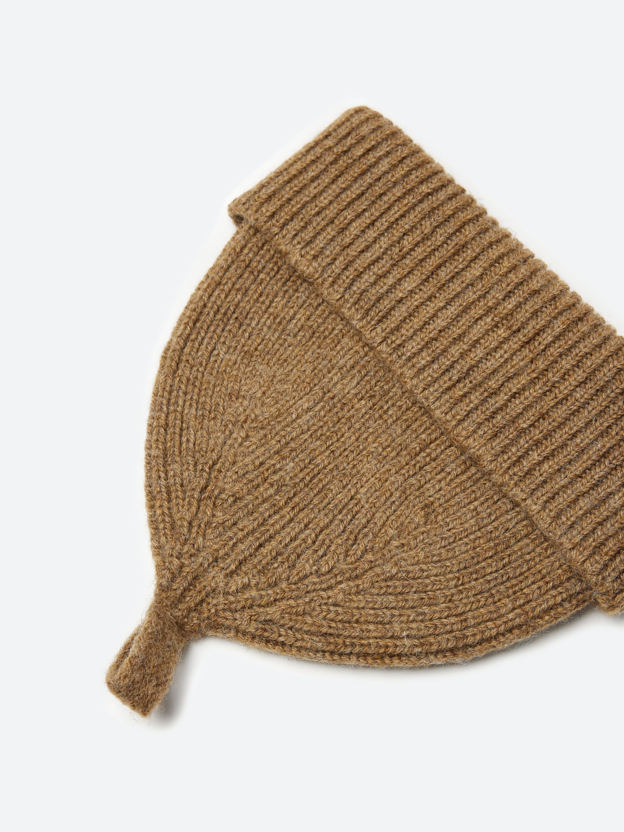 MHL Simple Ribbed Beanie