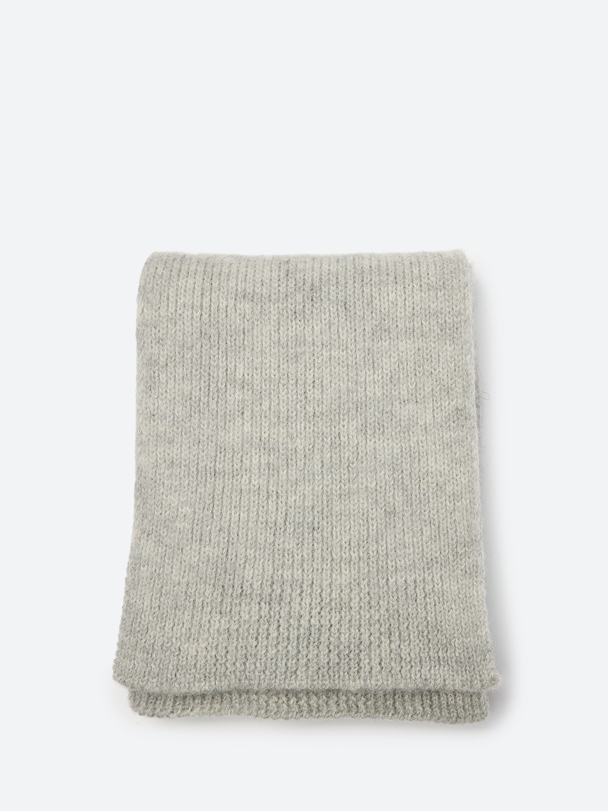 Margaret Howell - MHL. Brushed Scarf in Light Grey – gravitypope