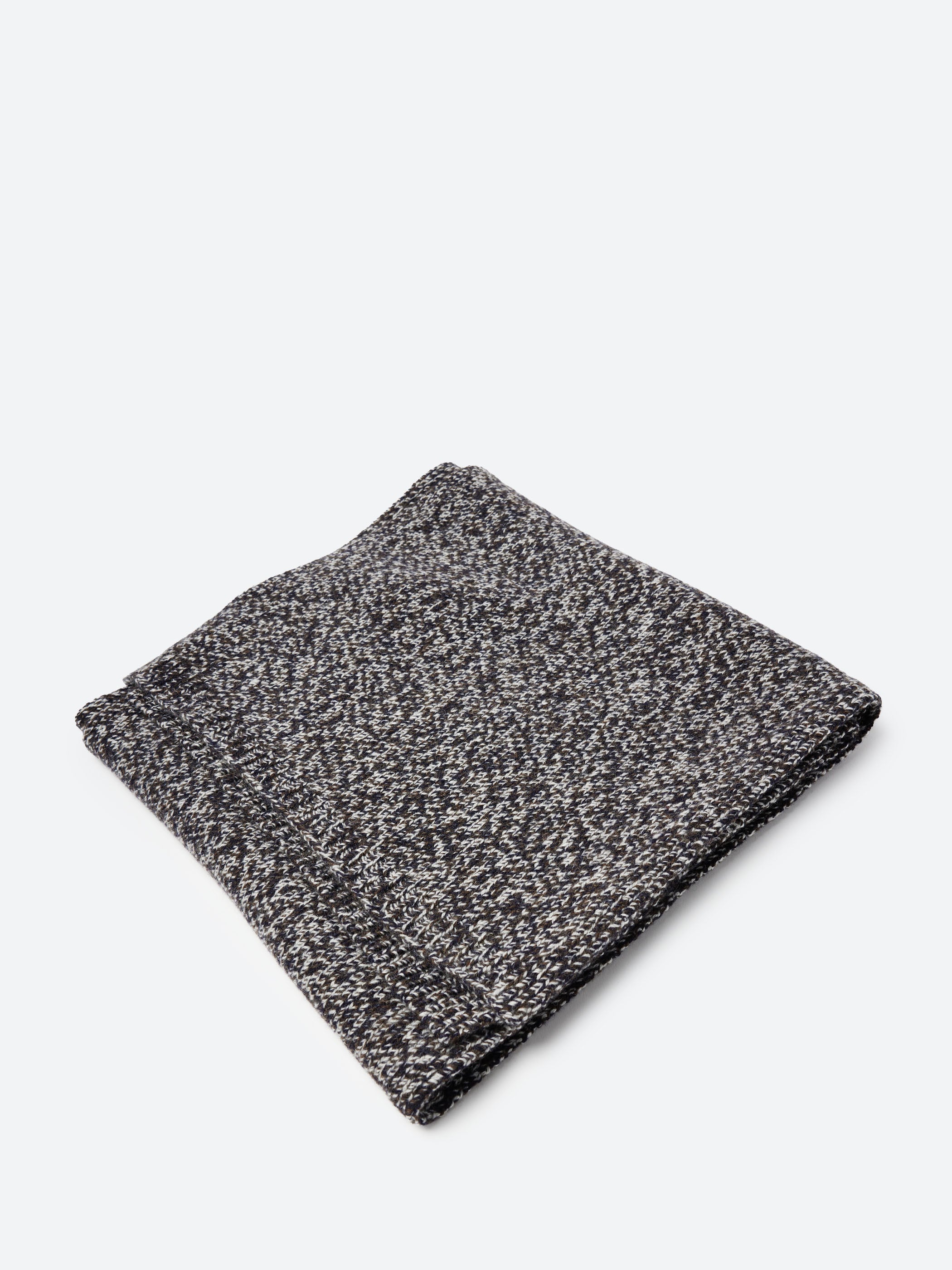 Studio Nicholson - Izul Scarf in Navy Mouline – gravitypope