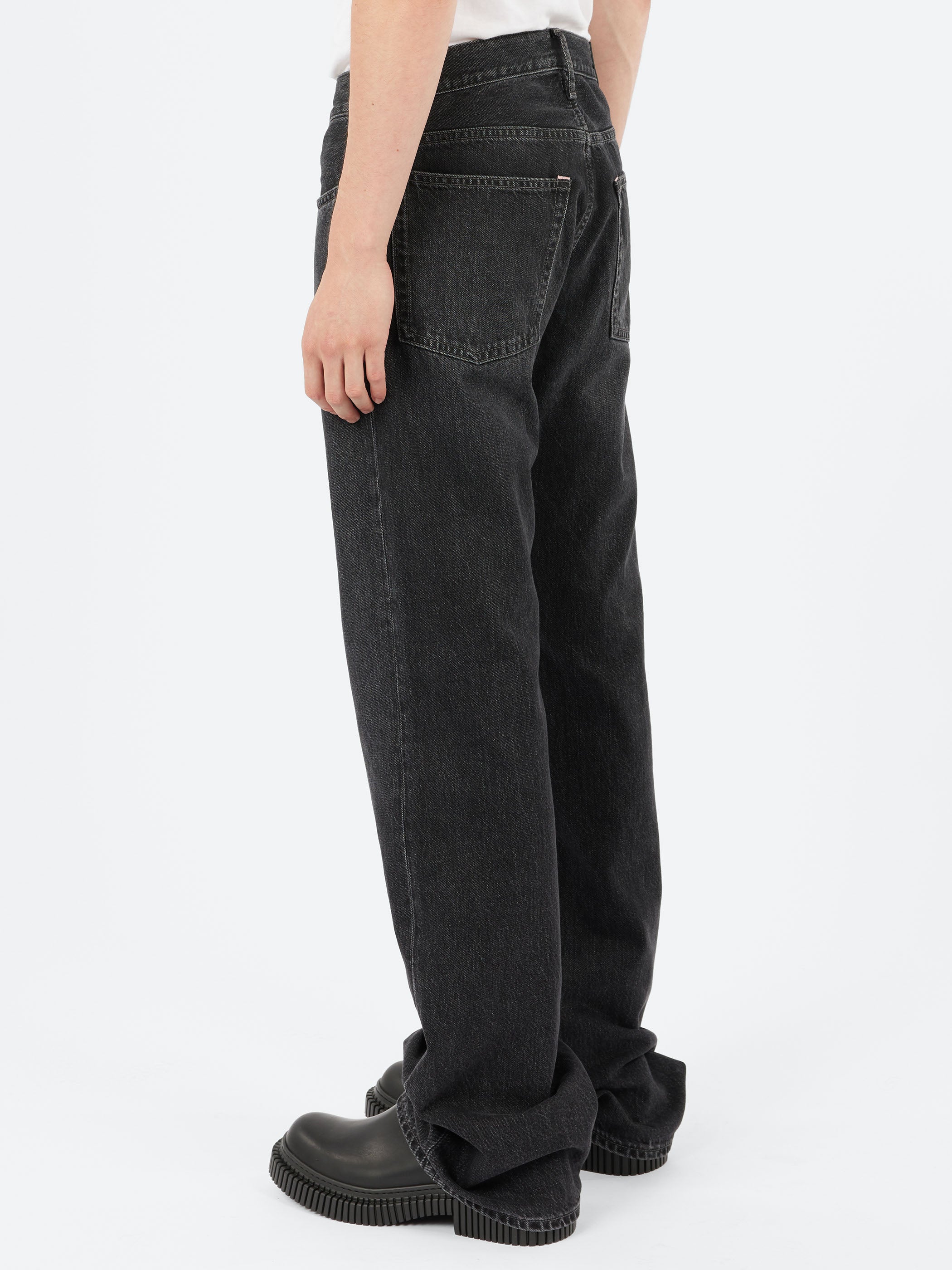 2010M Regular Fit Jeans
