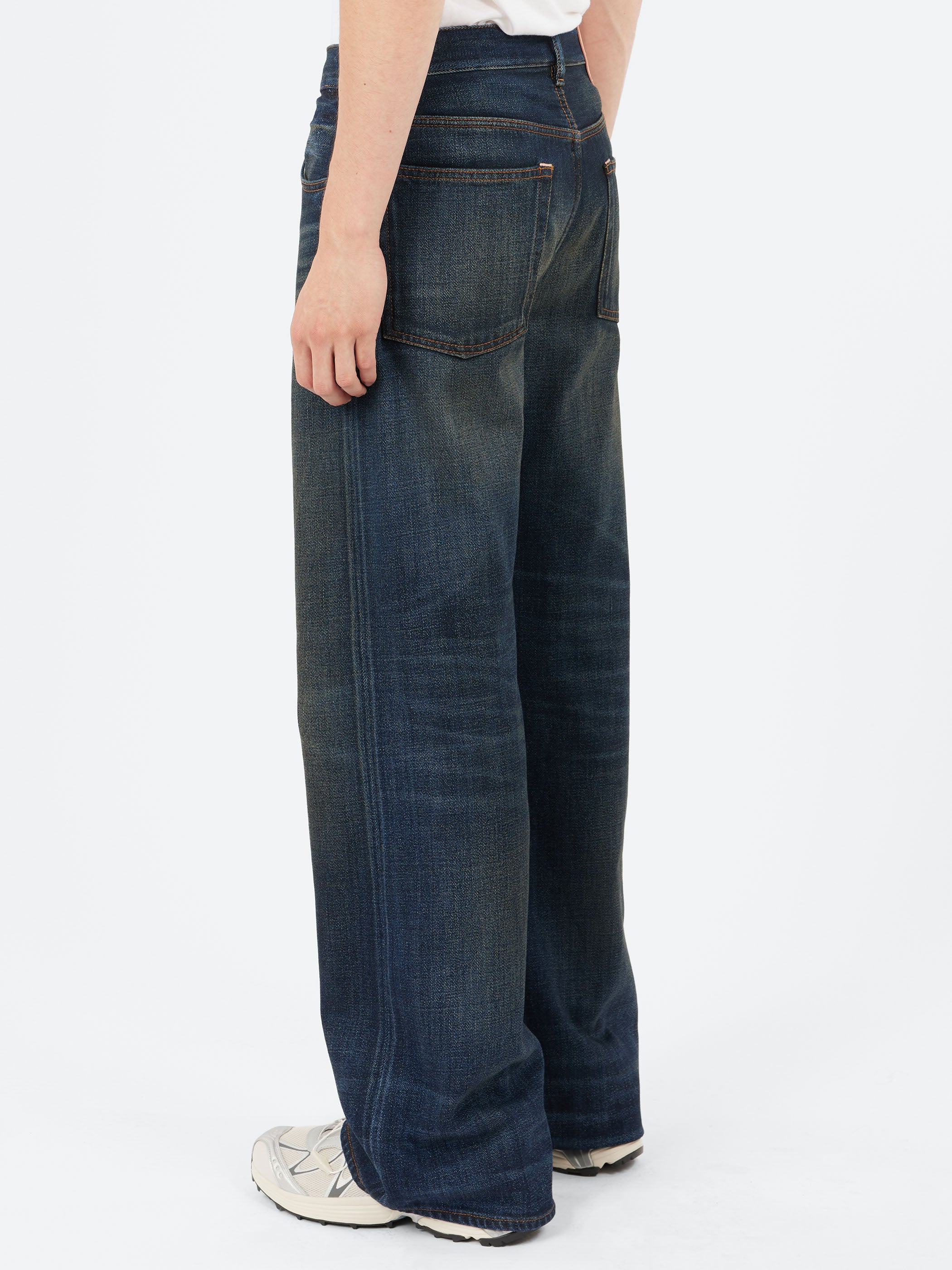 2021M Regular Fit Jeans