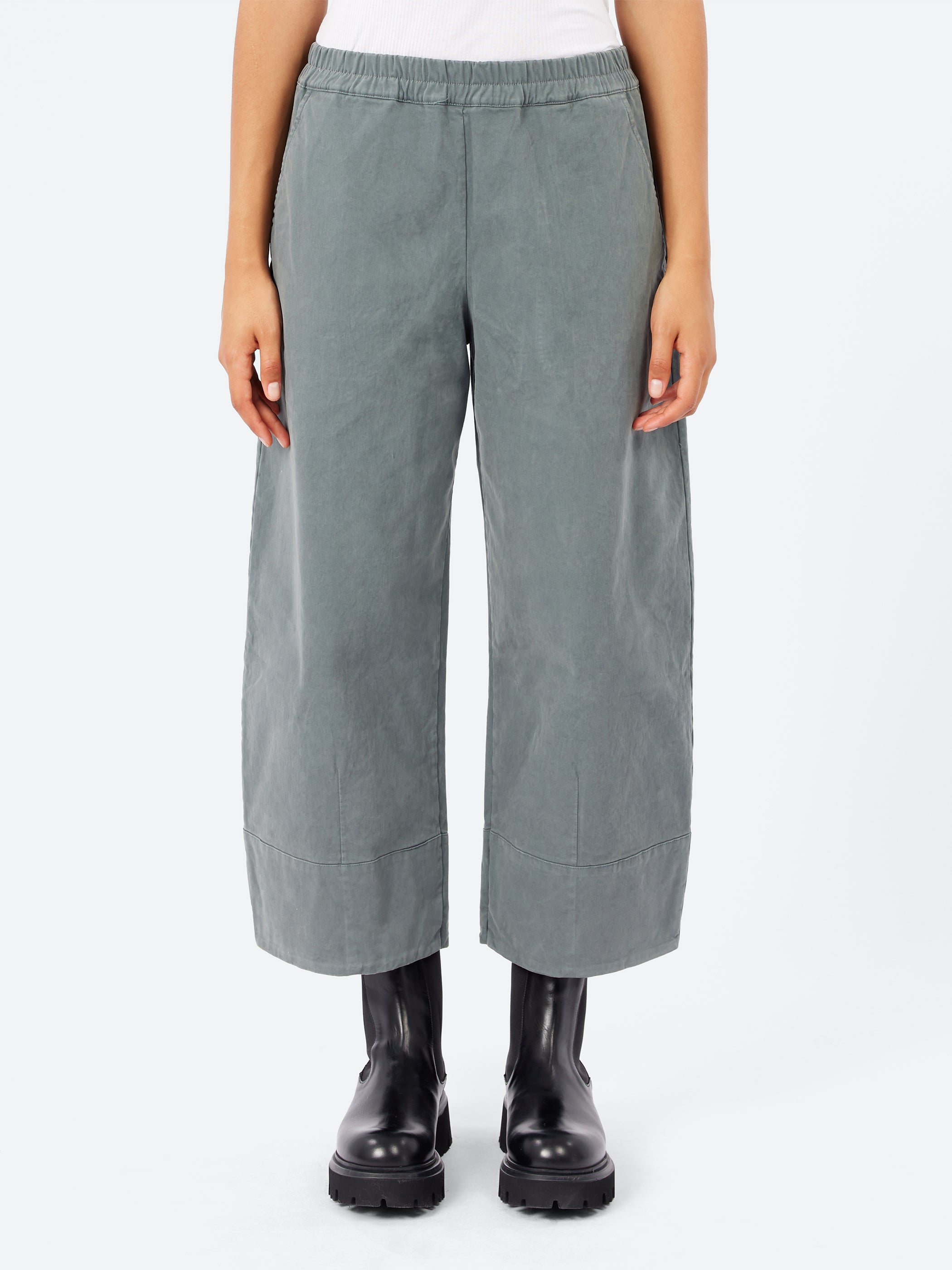 25235 Pants