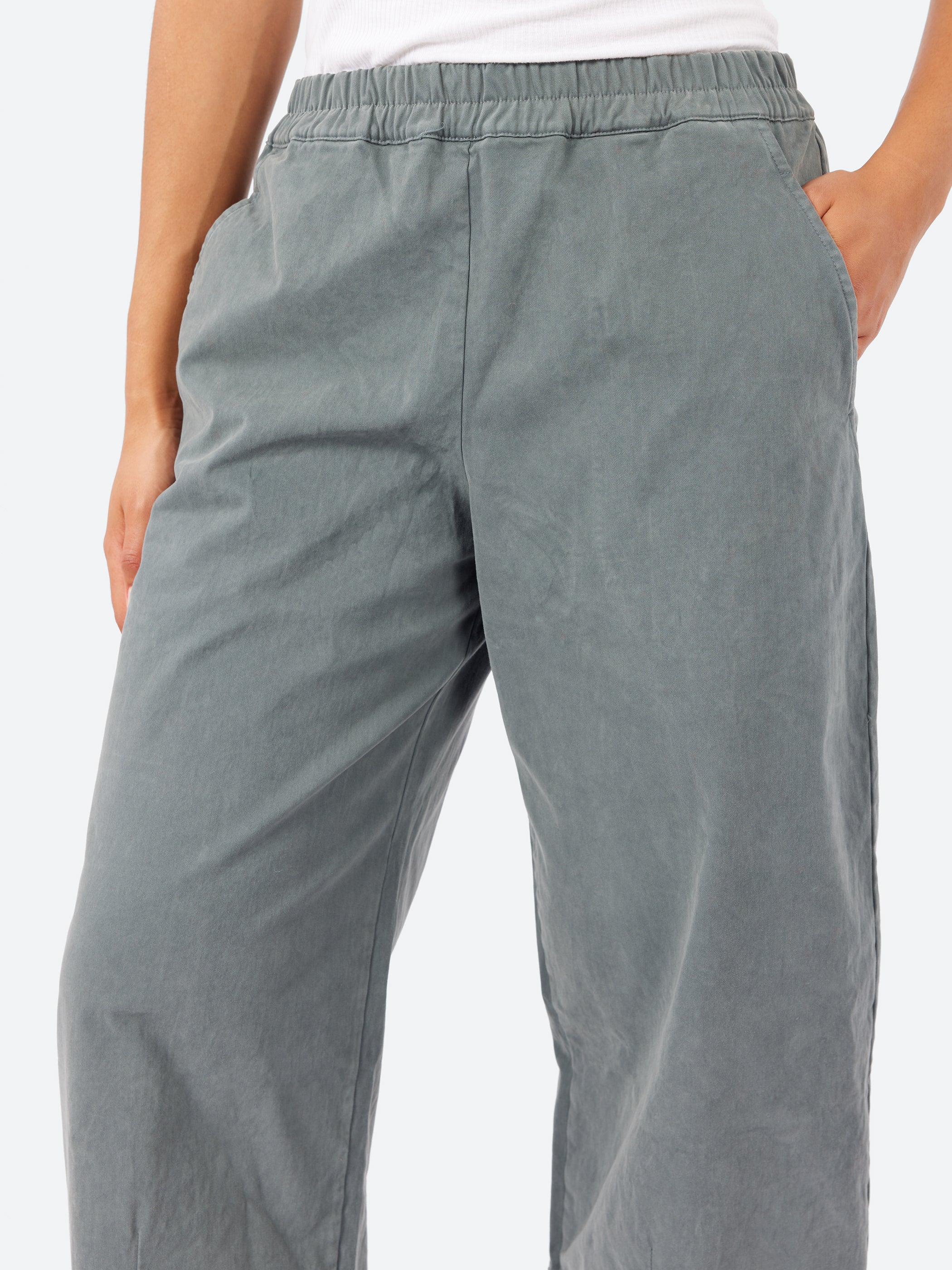 25235 Pants