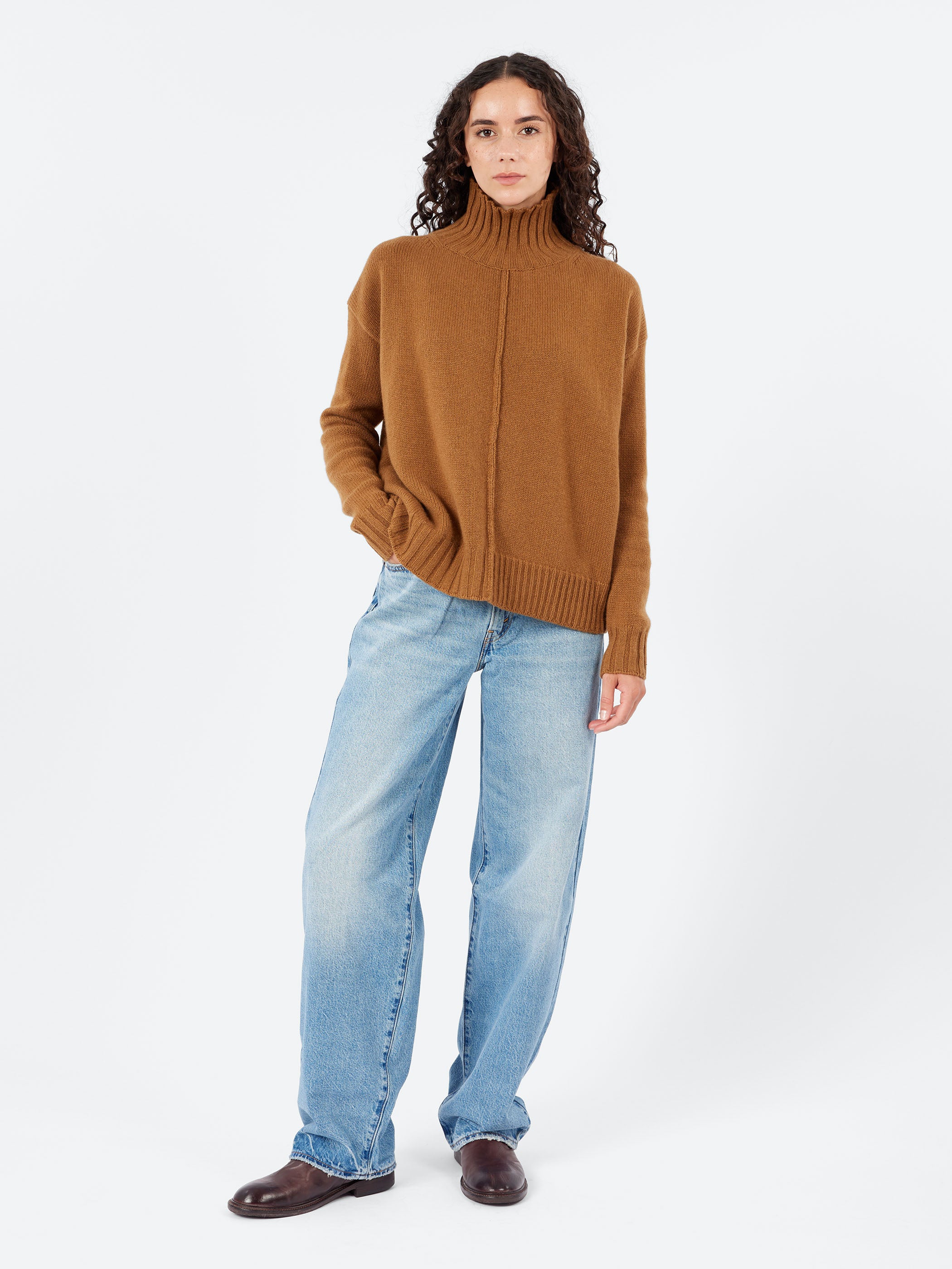 2503 High Neck Pullover