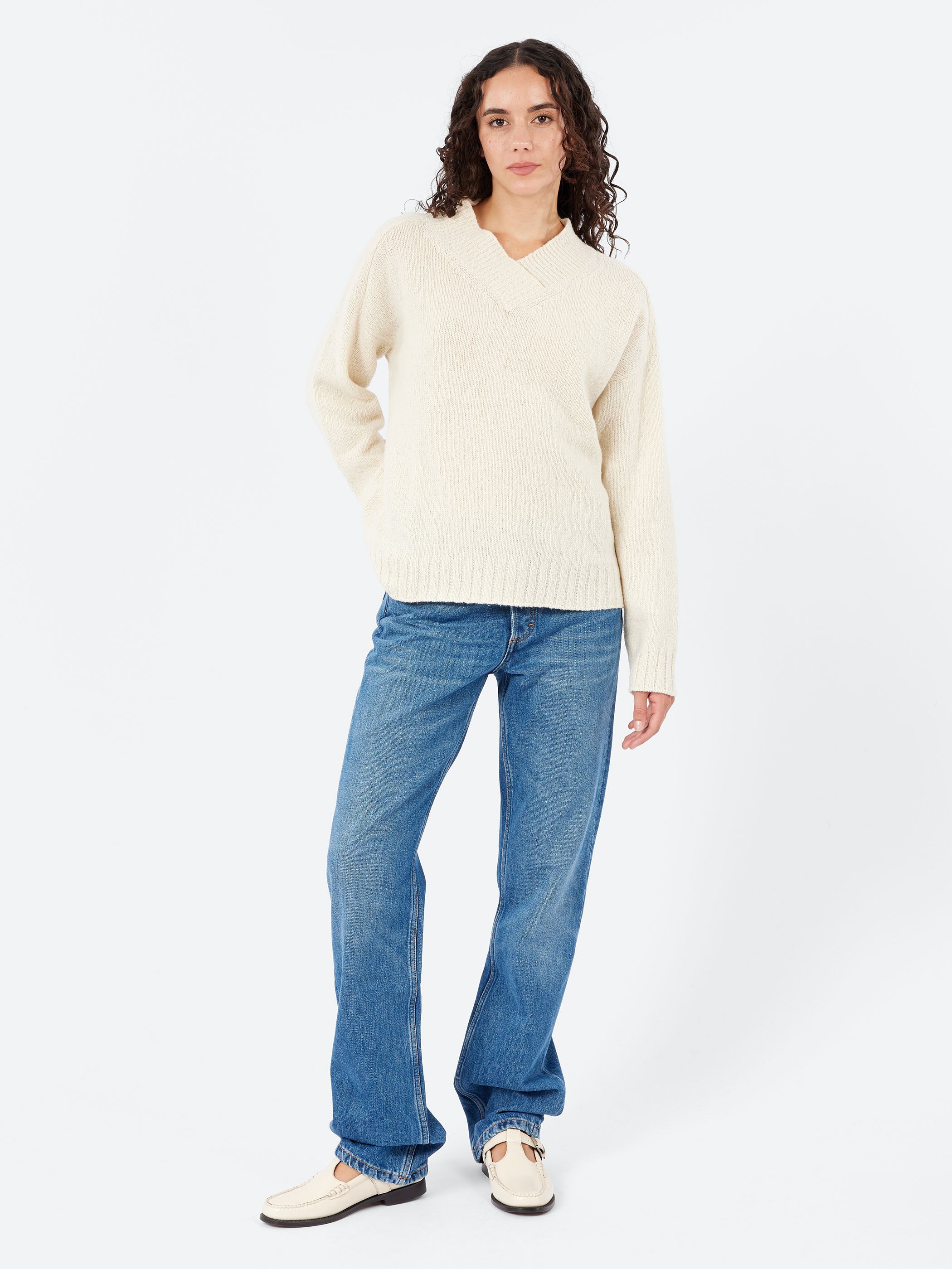 2577 V Neck Pullover