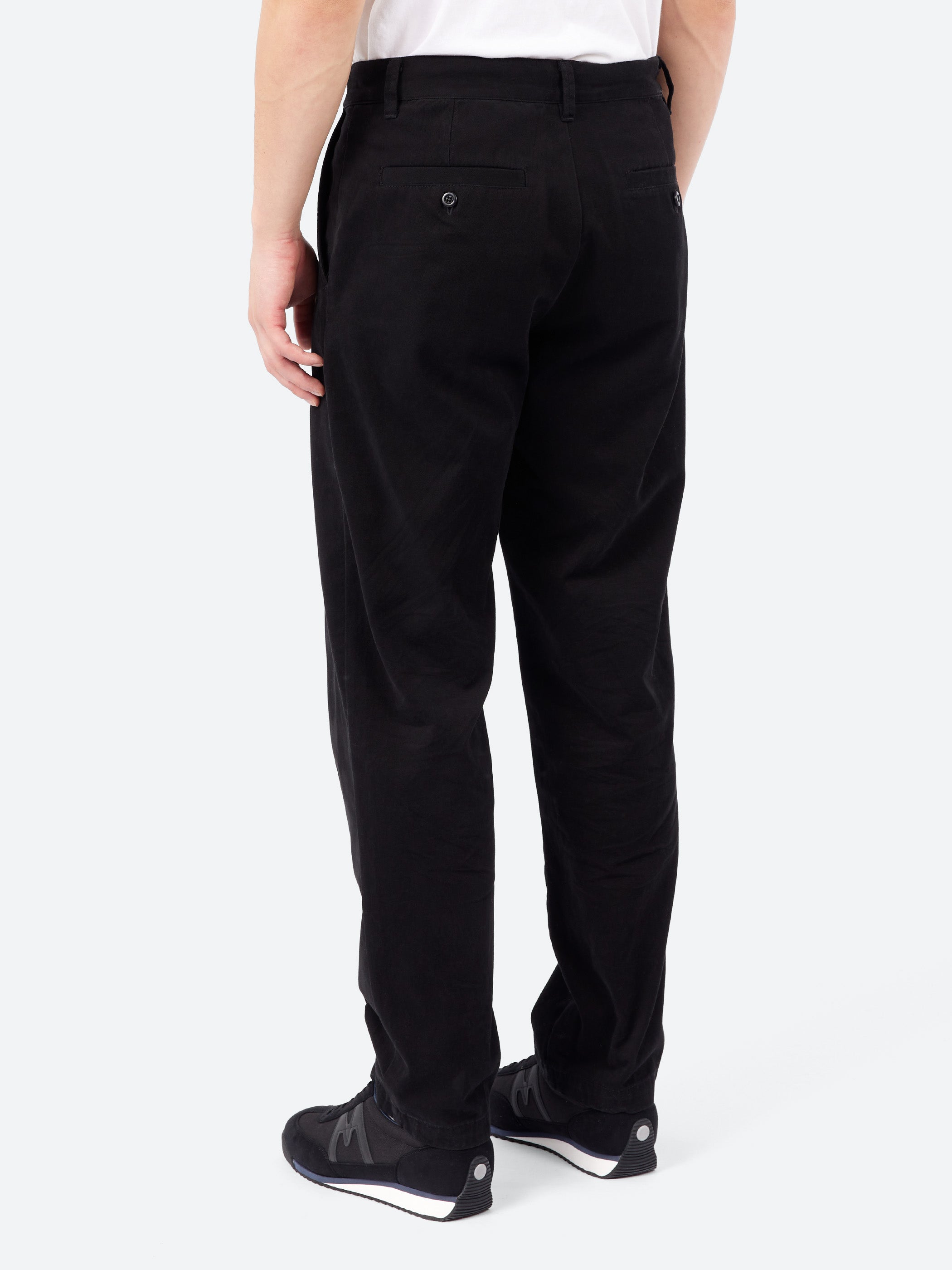 A.P.C. - Lawrence Chino in Black – gravitypope