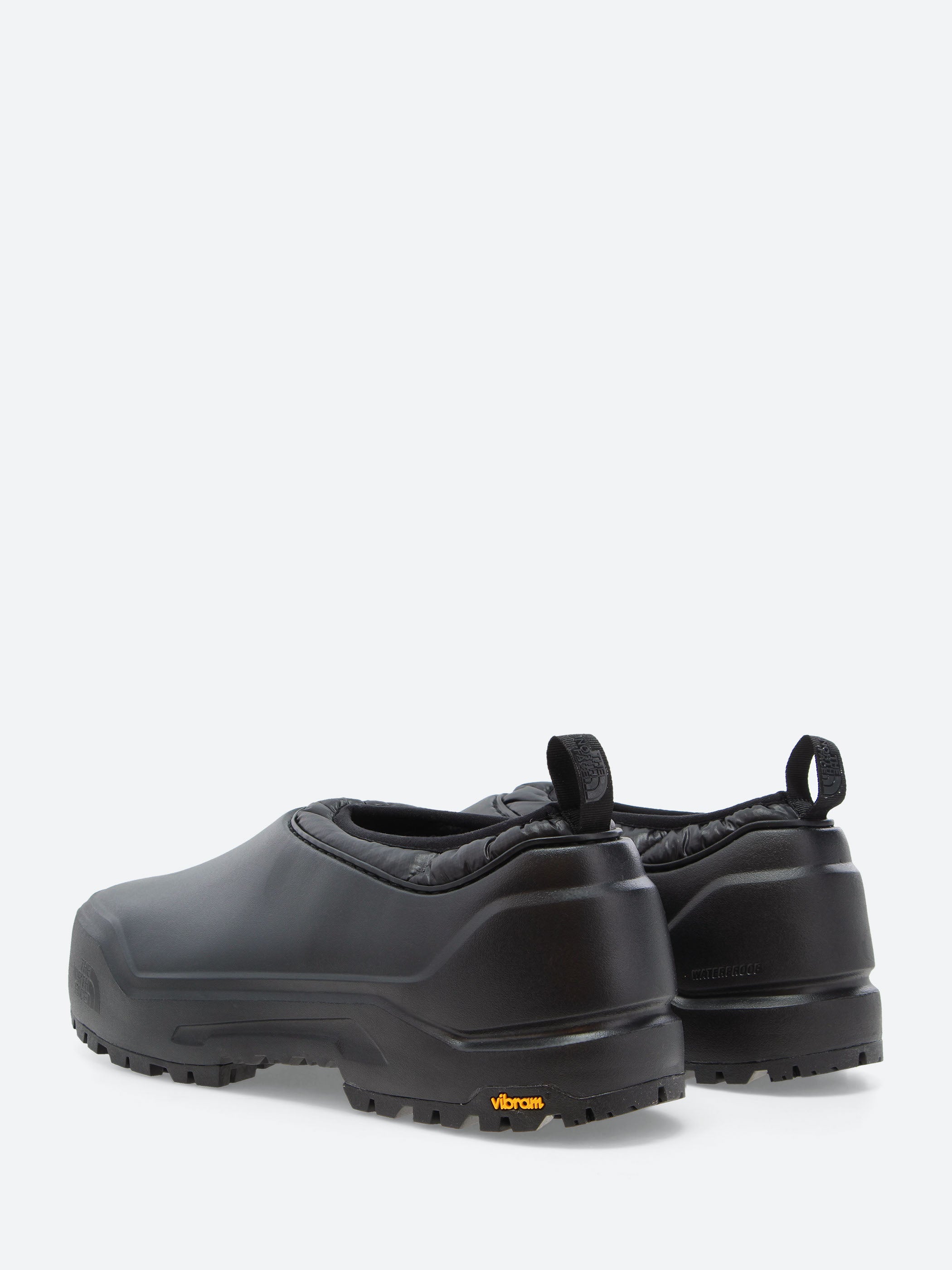 The North Face - Nuptse Traction Chukka in Black – gravitypope