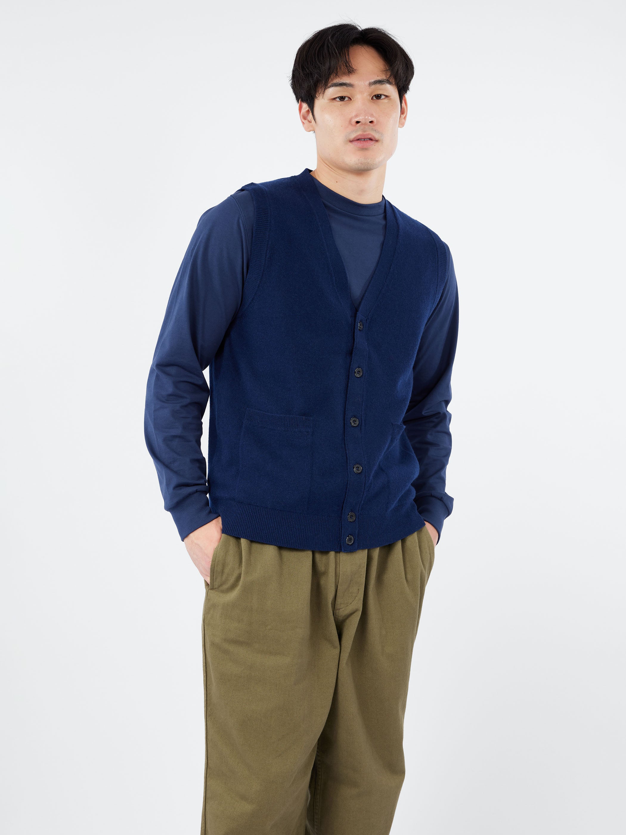 Button Knit Vest Solid