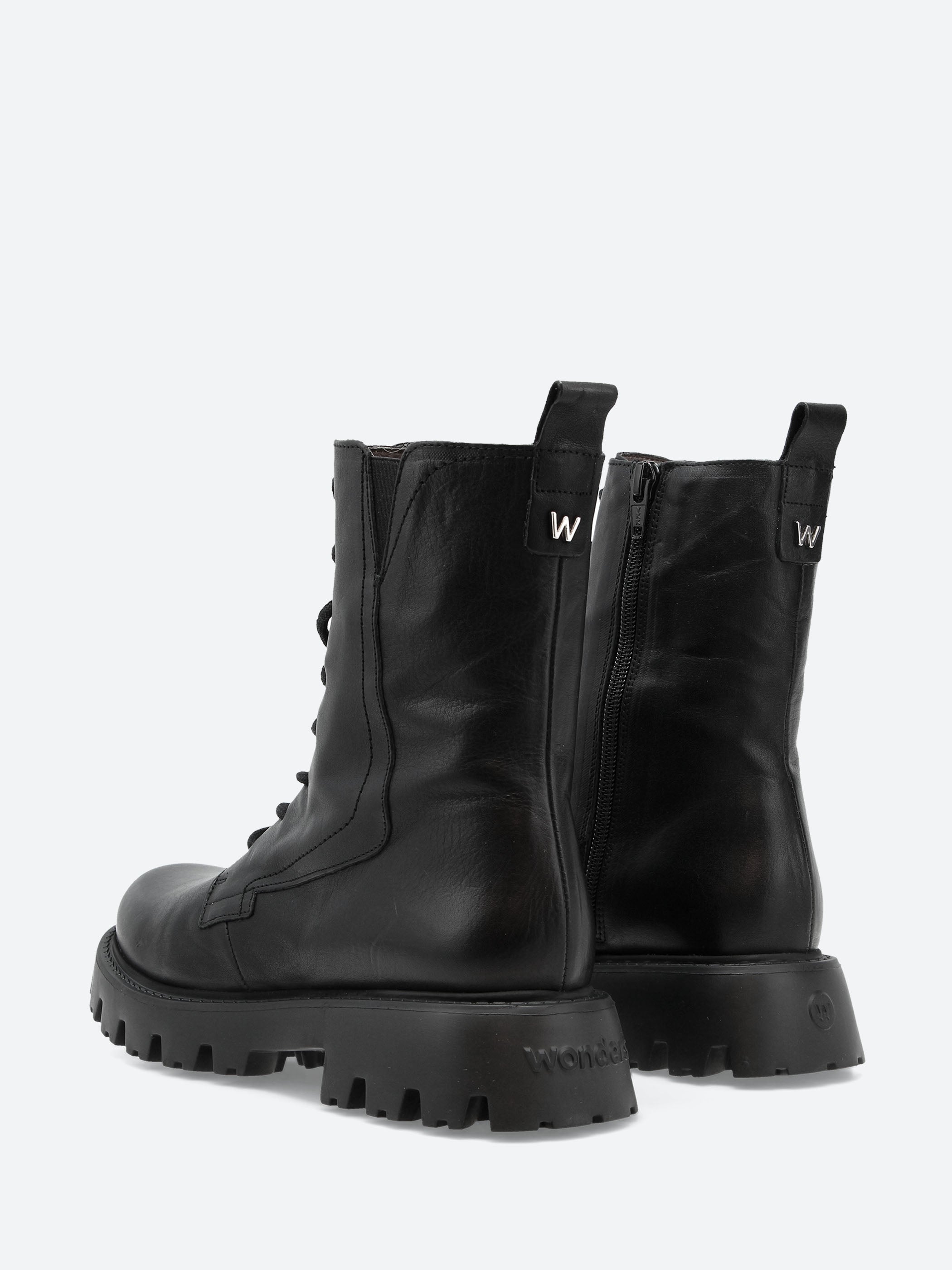 C-7502 Camila