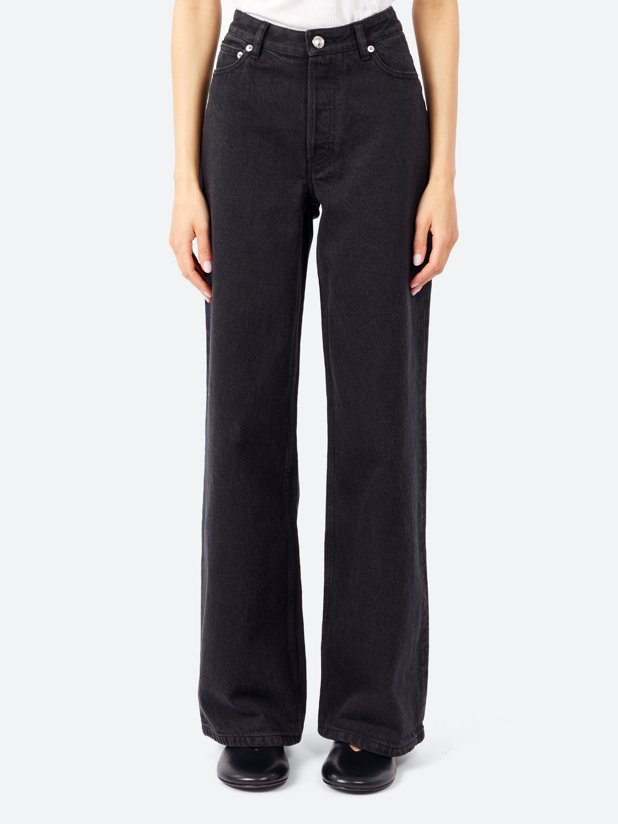 A.P.C. - Elisabeth Jean in Black – gravitypope