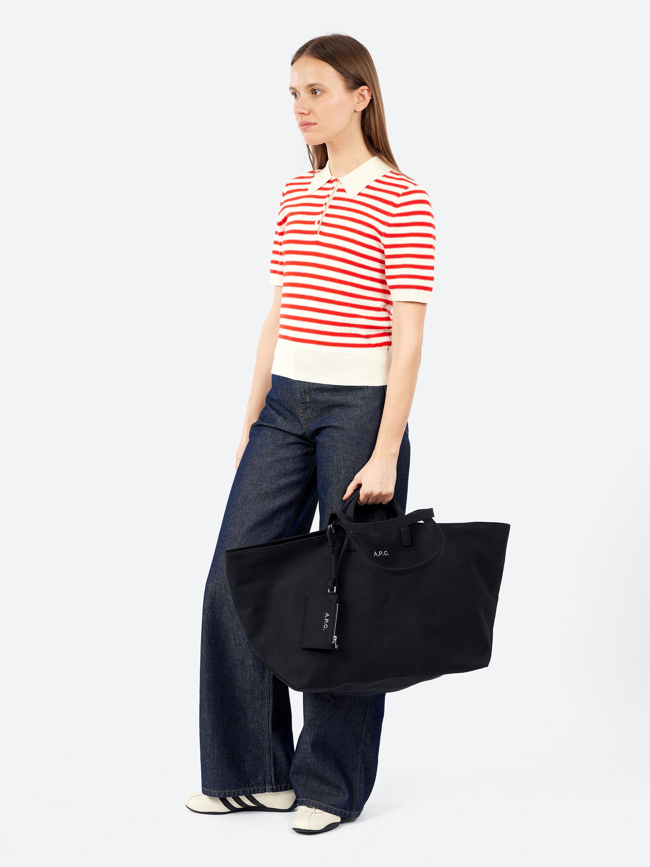 A.P.C. - Le Drummer Bag in Black – gravitypope