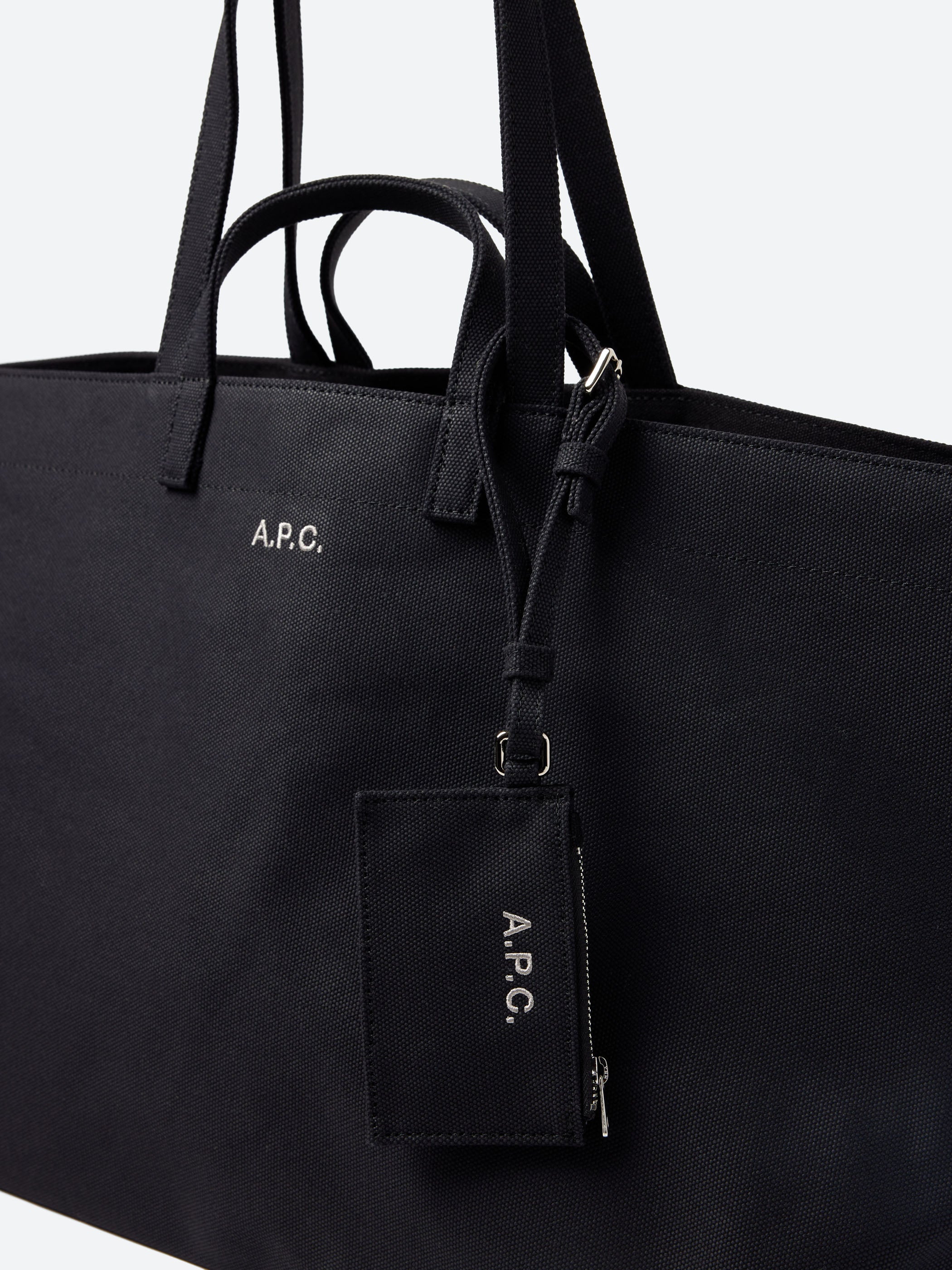 A.P.C. - Le Drummer Bag in Black – gravitypope
