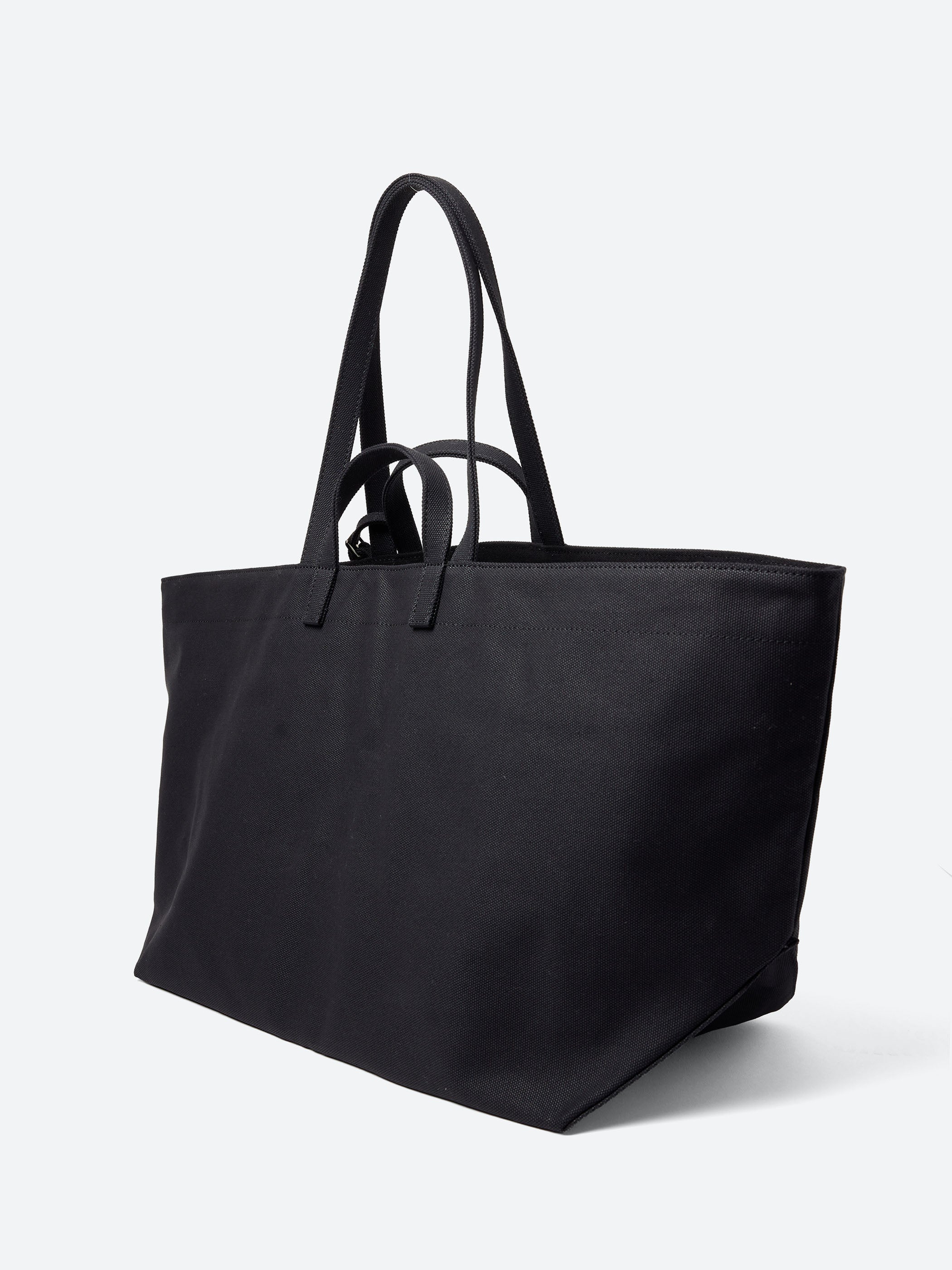 A.P.C. - Le Drummer Bag in Black – gravitypope