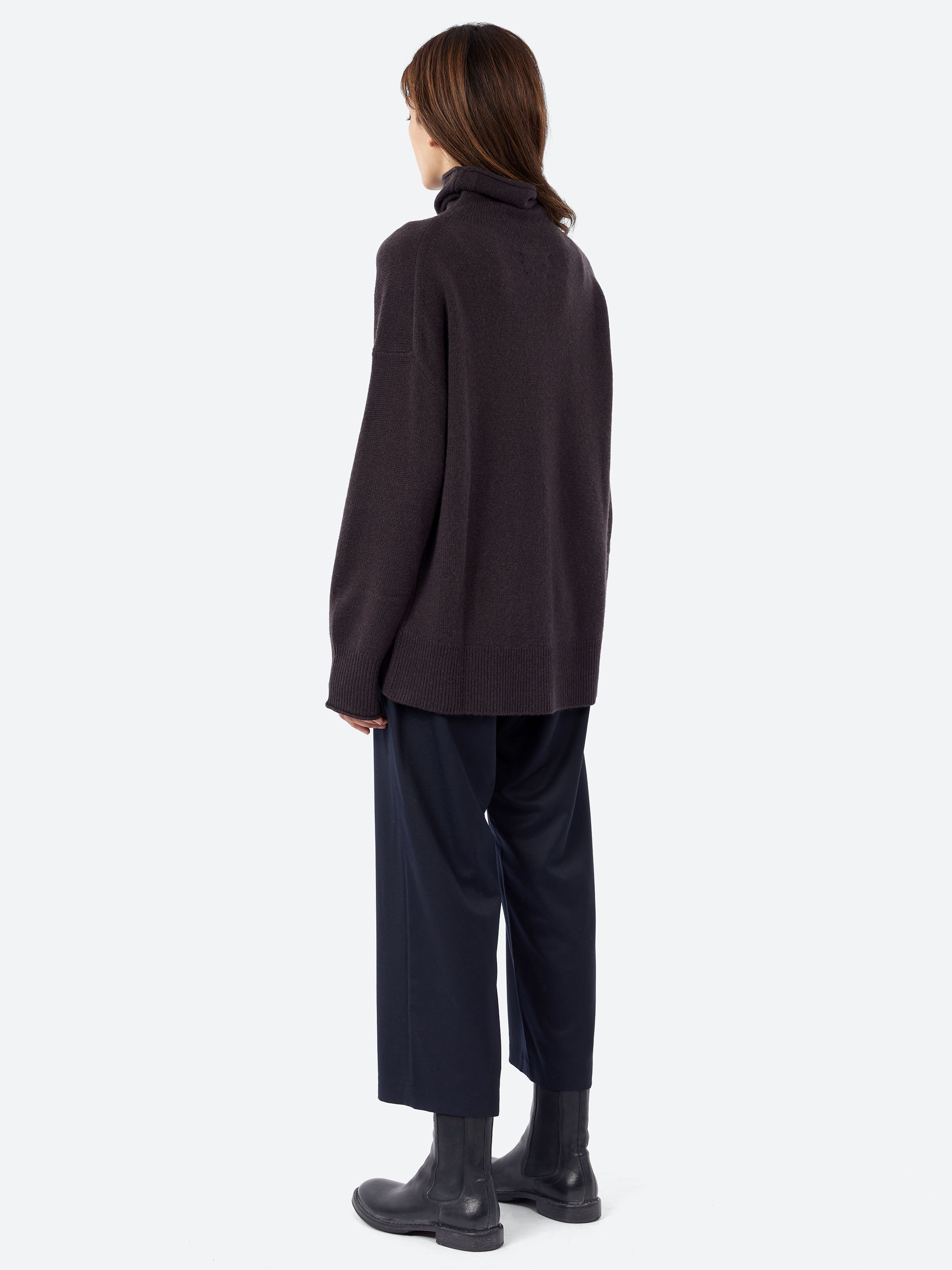 Roll Neck Wool Cashmere Sweater