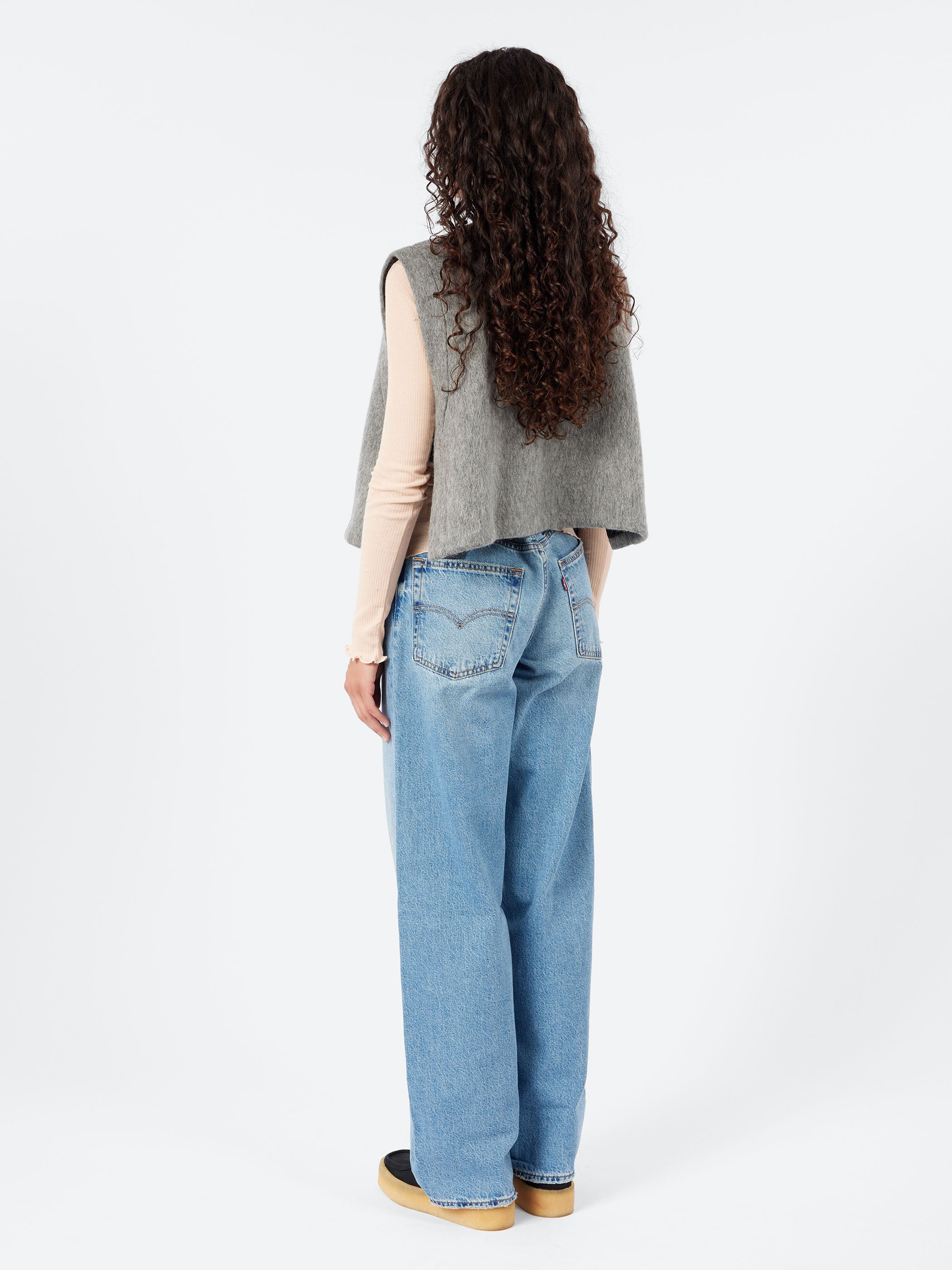 Vee Vest