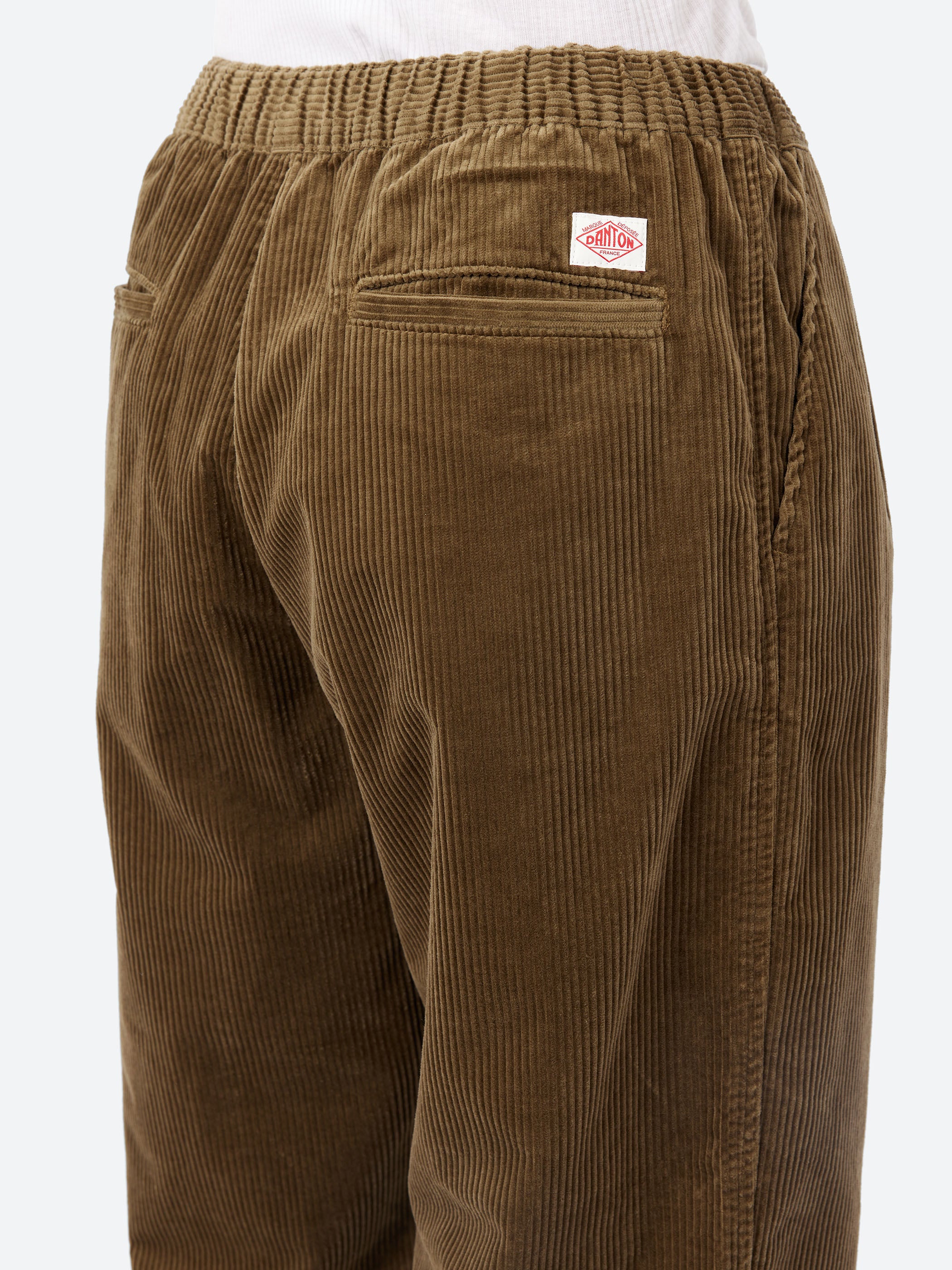 Danton - Corduroy 2Tuck Easy Pants in Olive – gravitypope