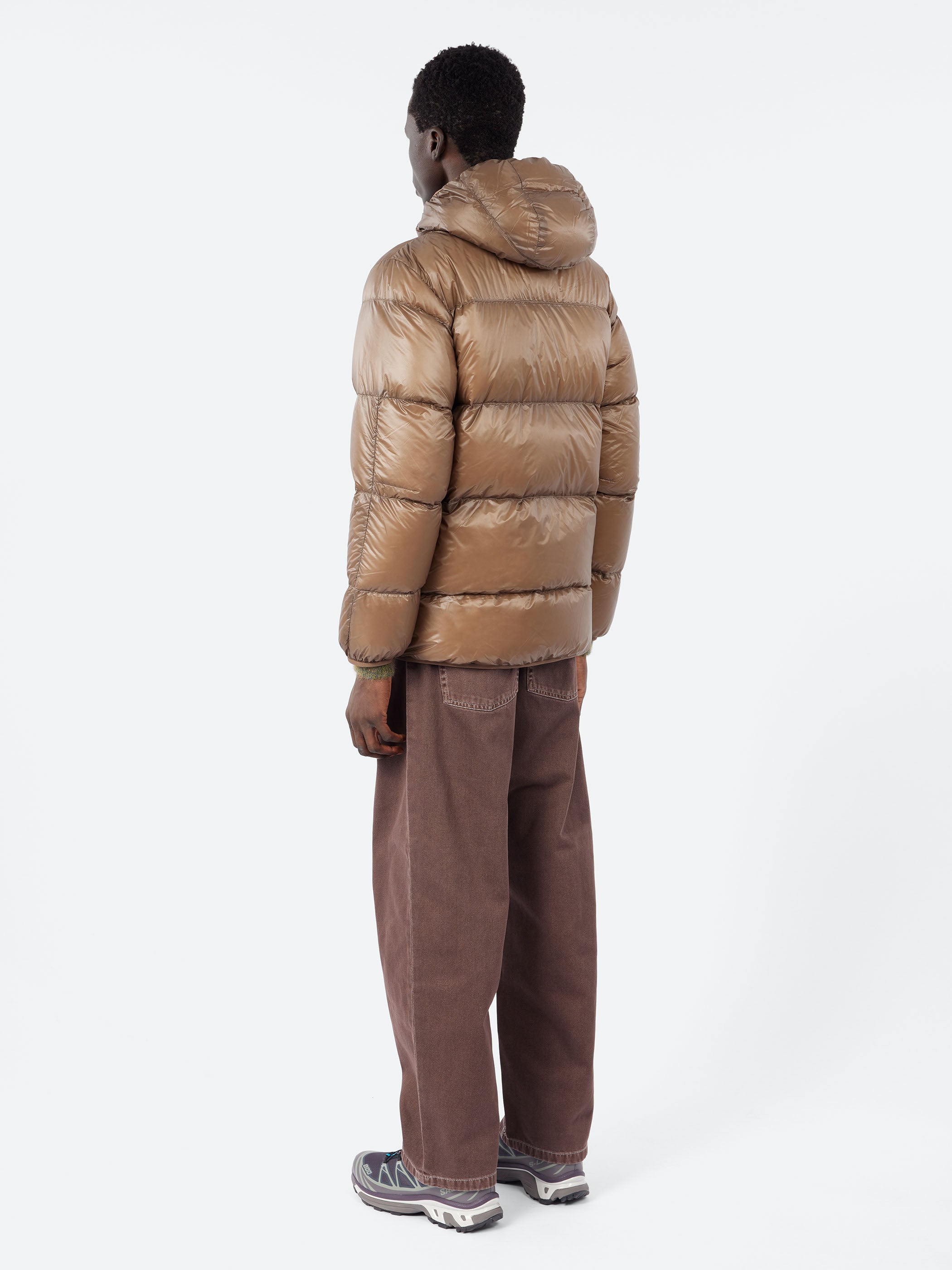 NANGA - Mountain Lodge Down Hoodie in Mocha – gravitypope