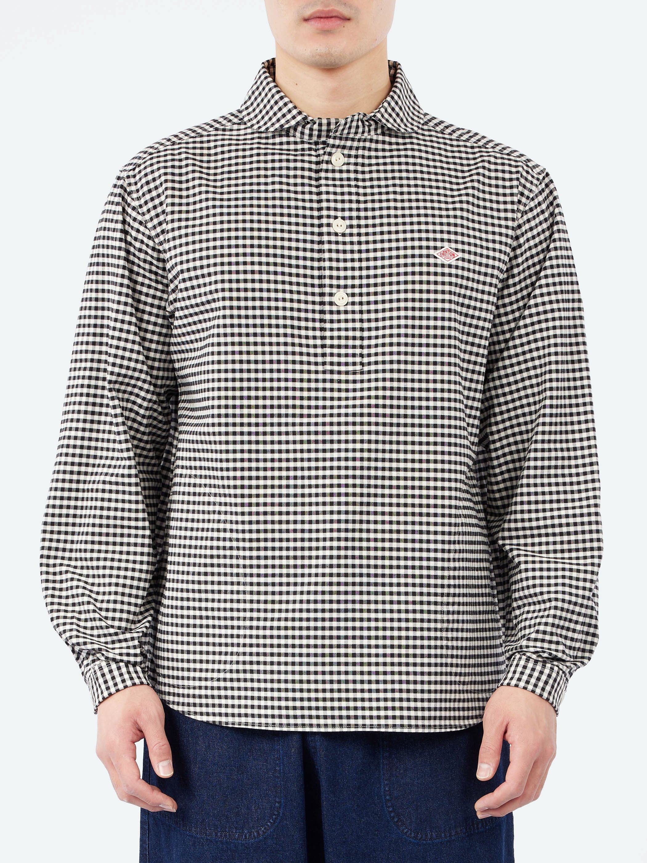 Danton - Oxford Round Collar Pullover Shirt in Black and Ecru