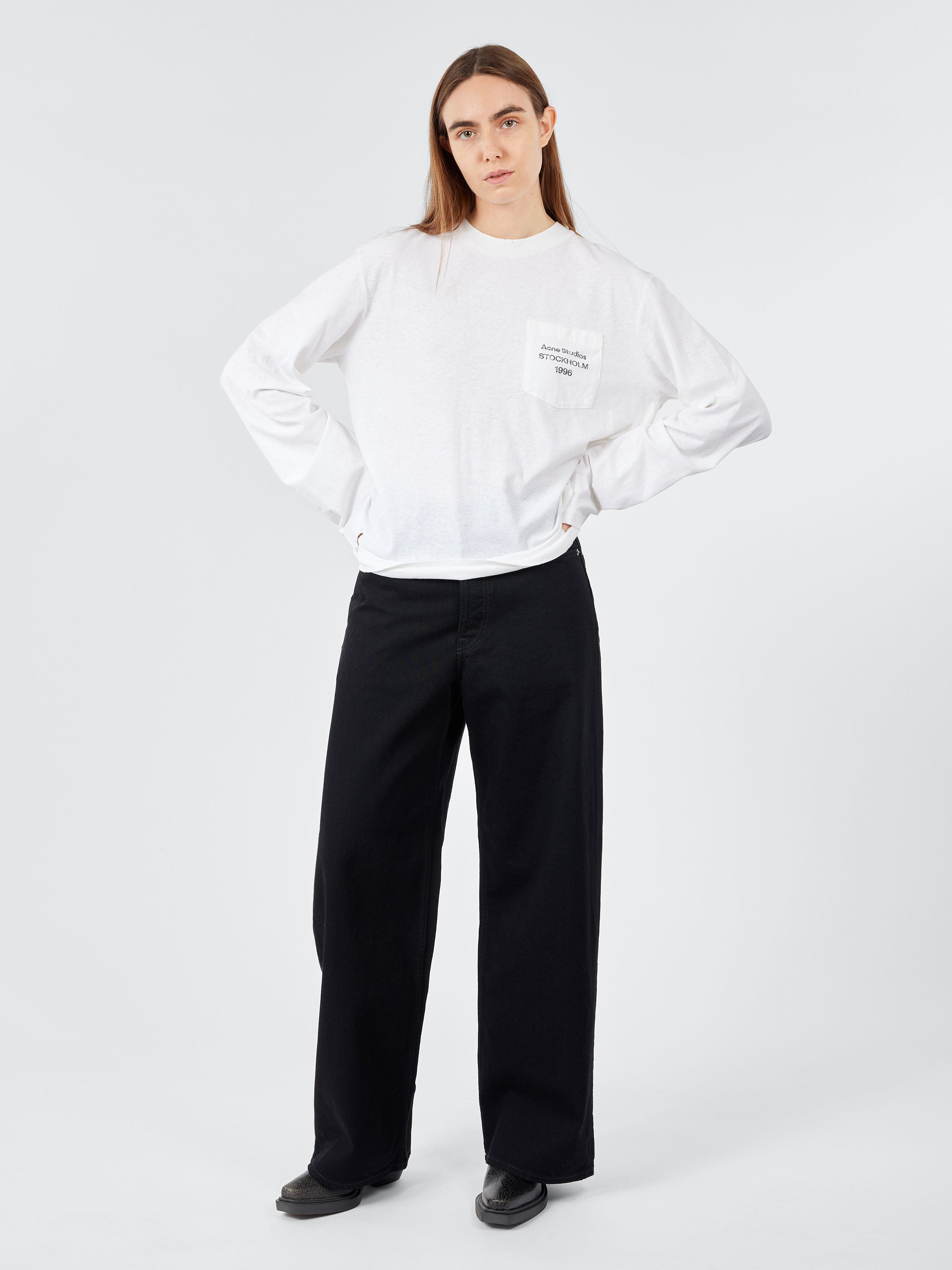 Relaxed Fit Logo T-Shirt