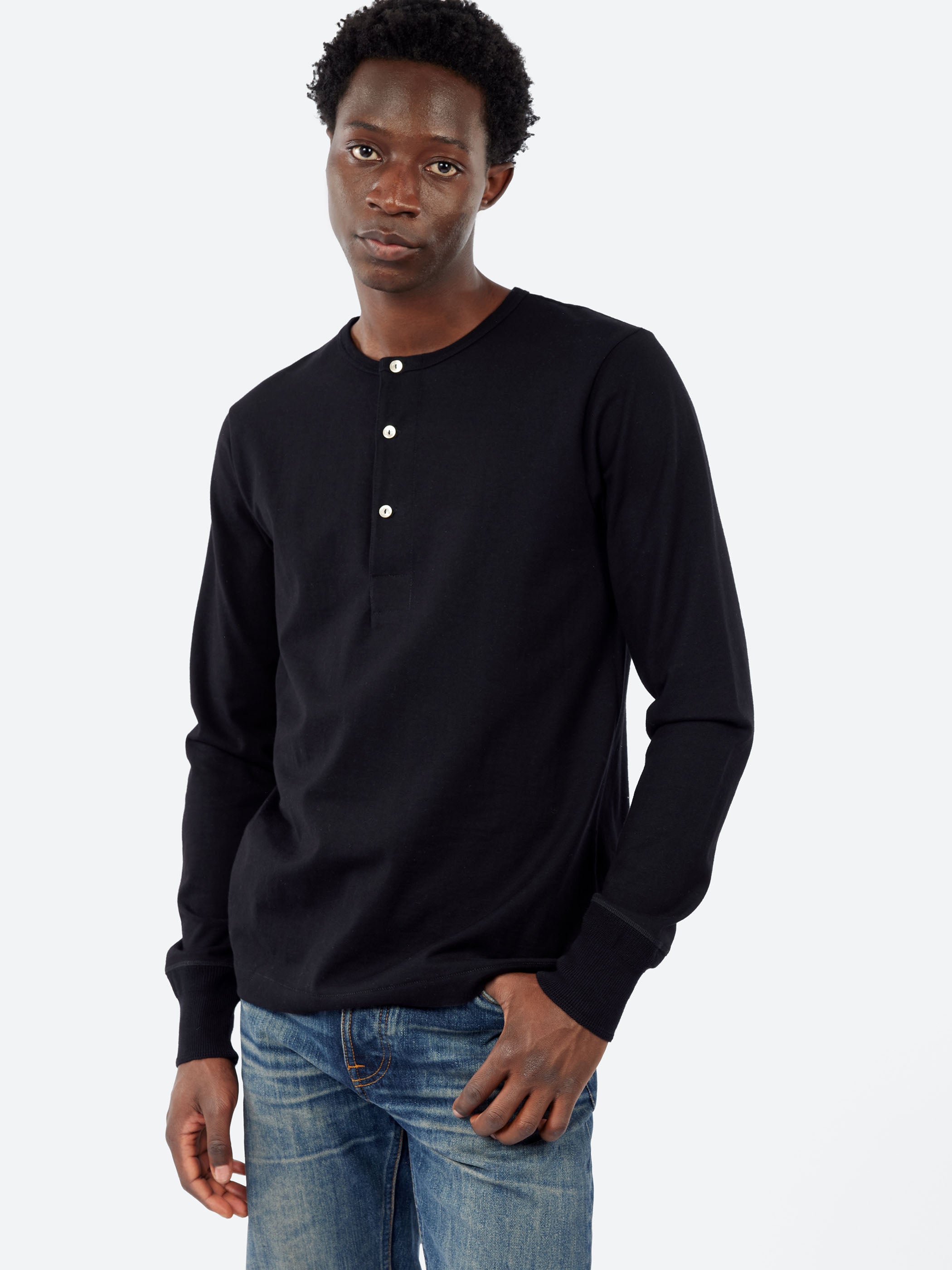 Classic Fit Long Sleeve Henley