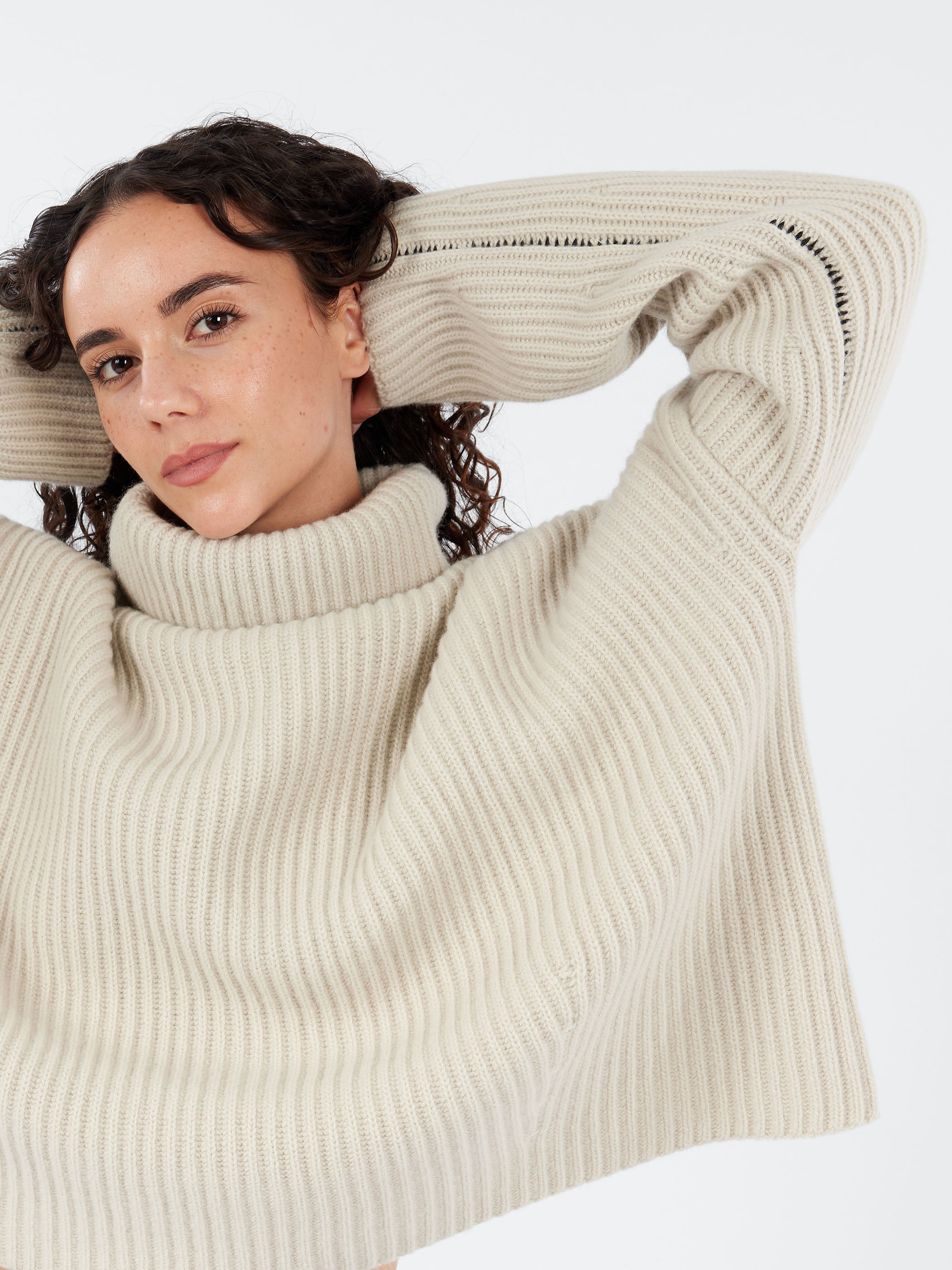 Costa Turtleneck