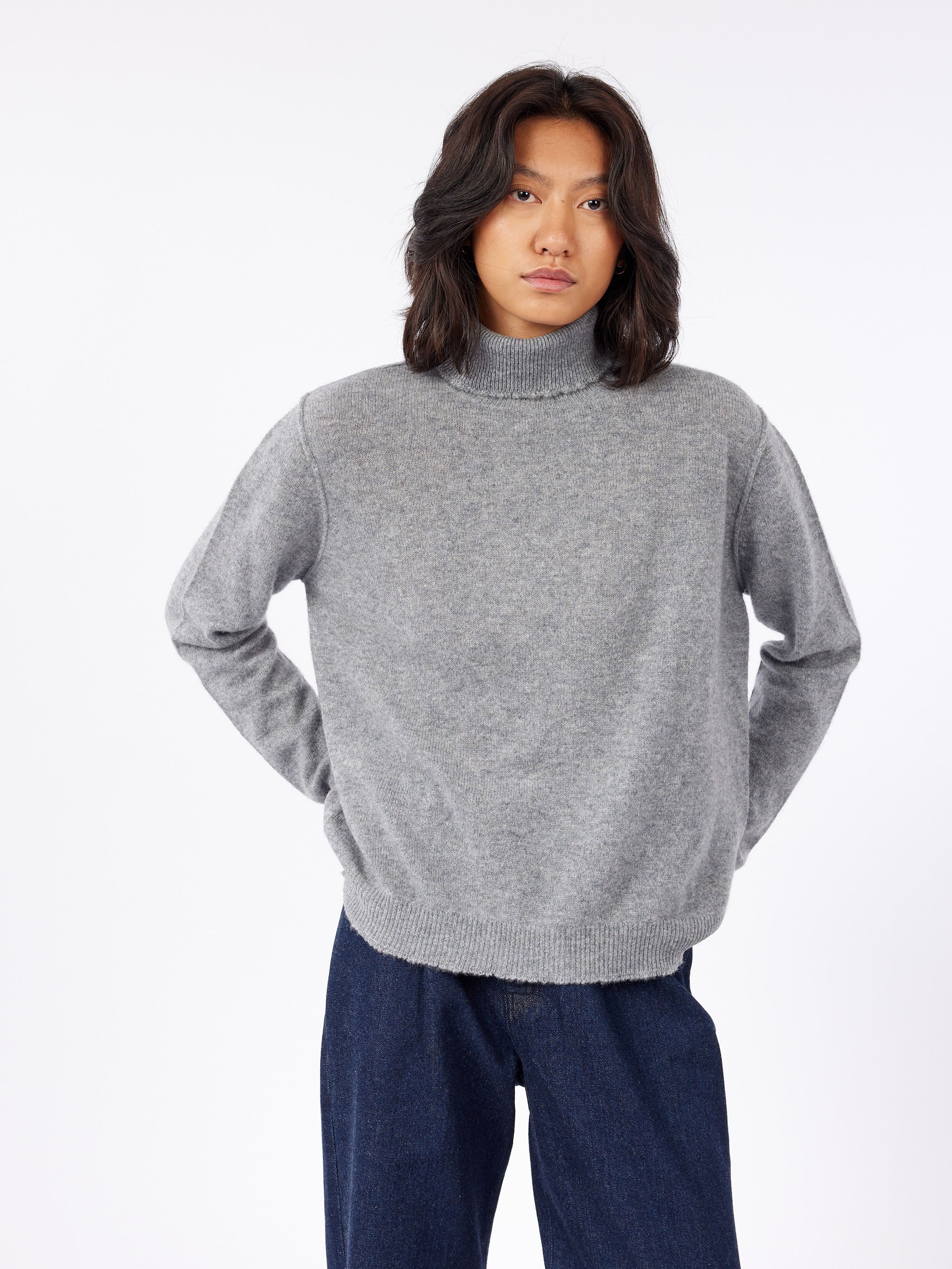 Jumper 1234 - Distressed Roll Collar in Cloudy – gravitypope