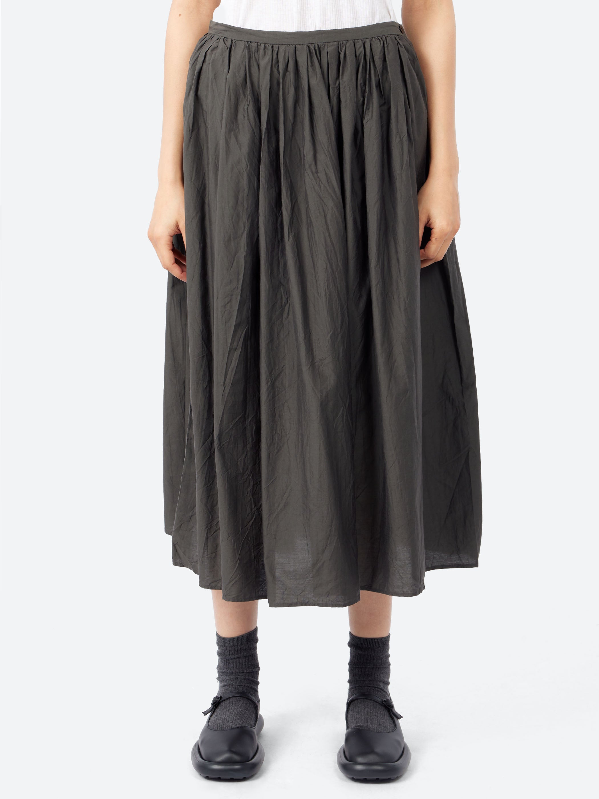 Random Pleated Maxi Skirt