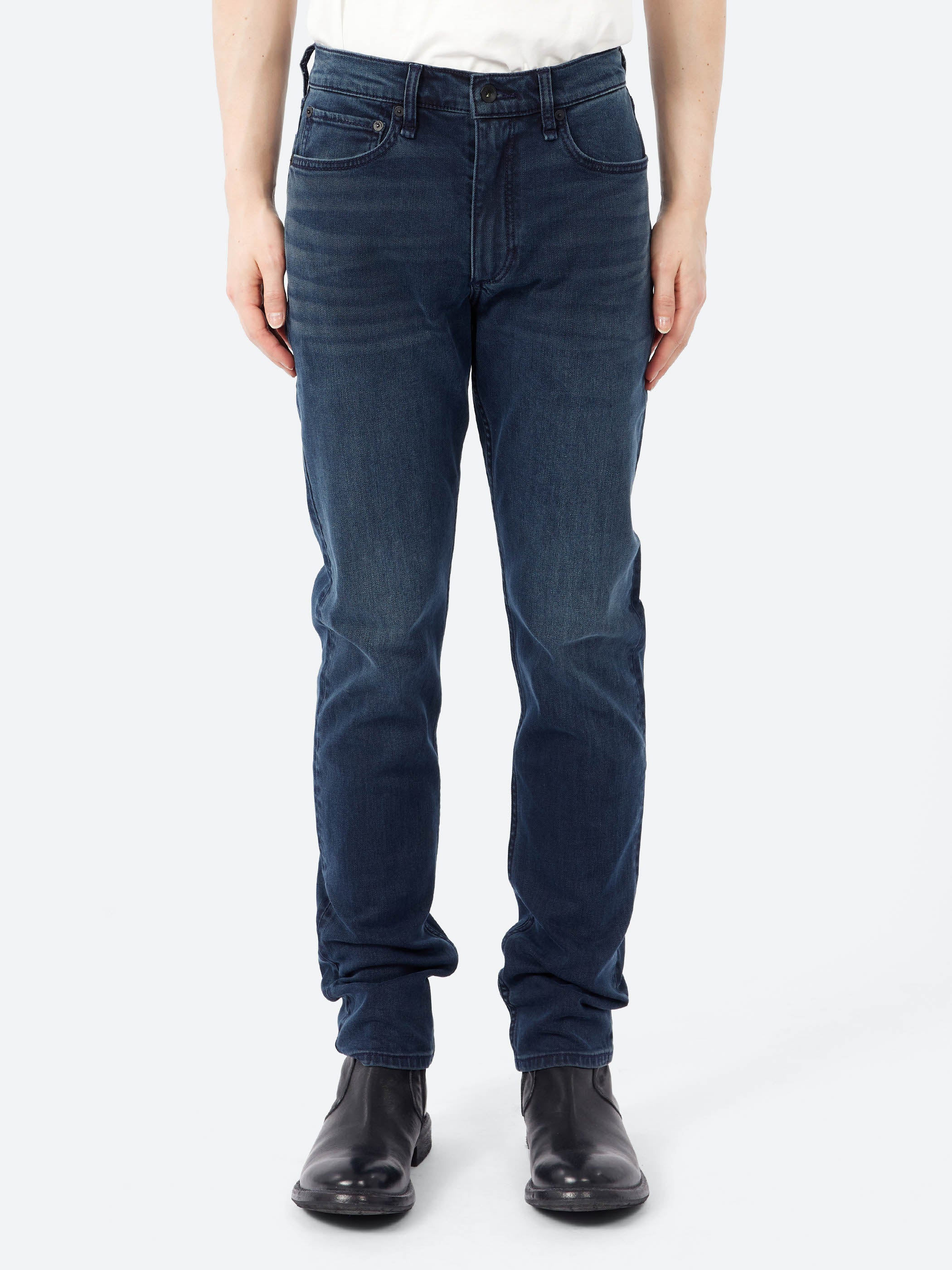 Fit 2 Authentic Stretch