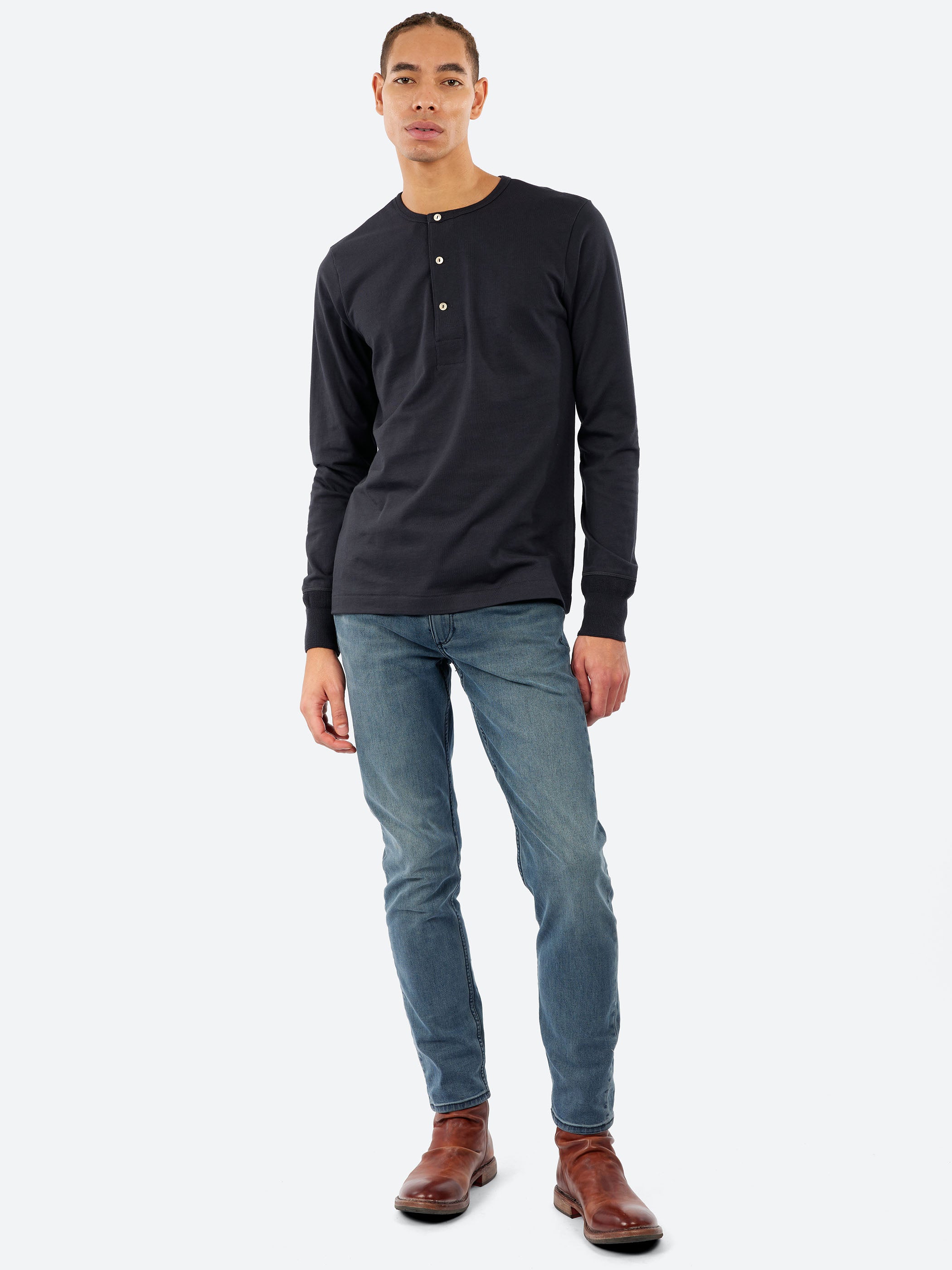 Fit 2 Authentic Stretch